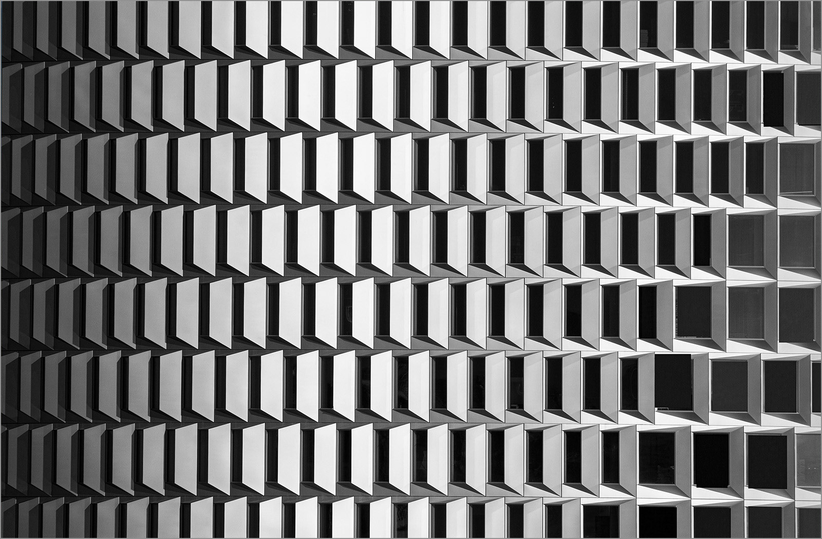 SCORE 9: Windows by Gareth Balle