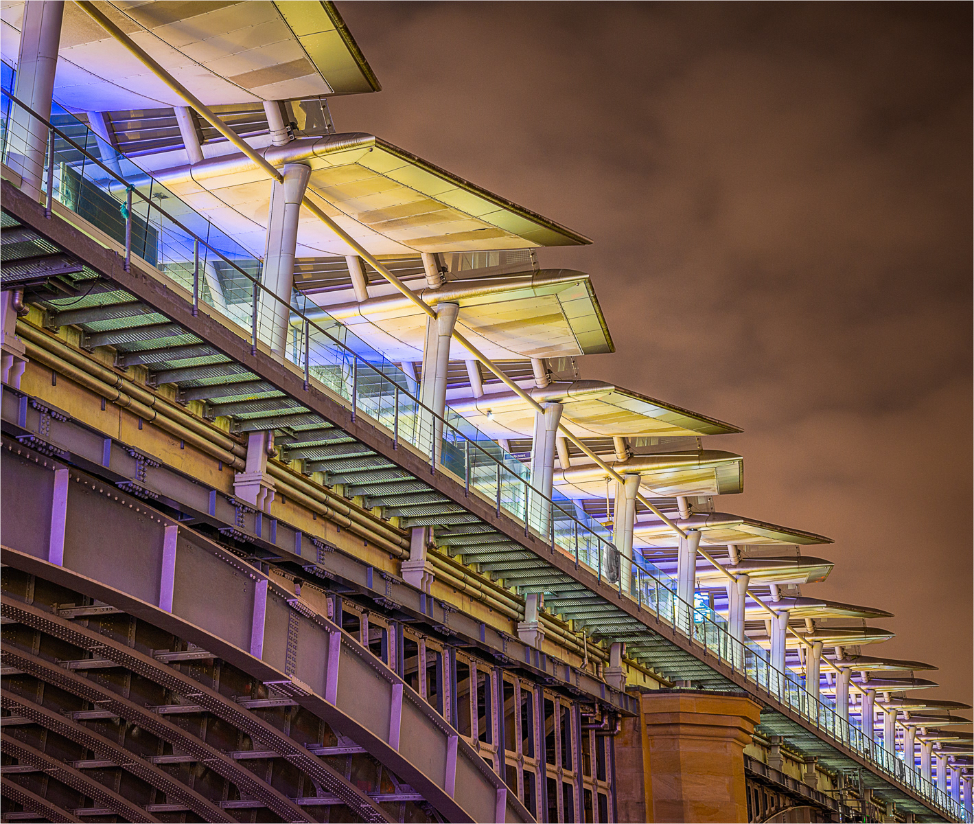 HIGHLY COMMENDED   Blackfriars Railway Bridge by Richard Knapp  LRPS