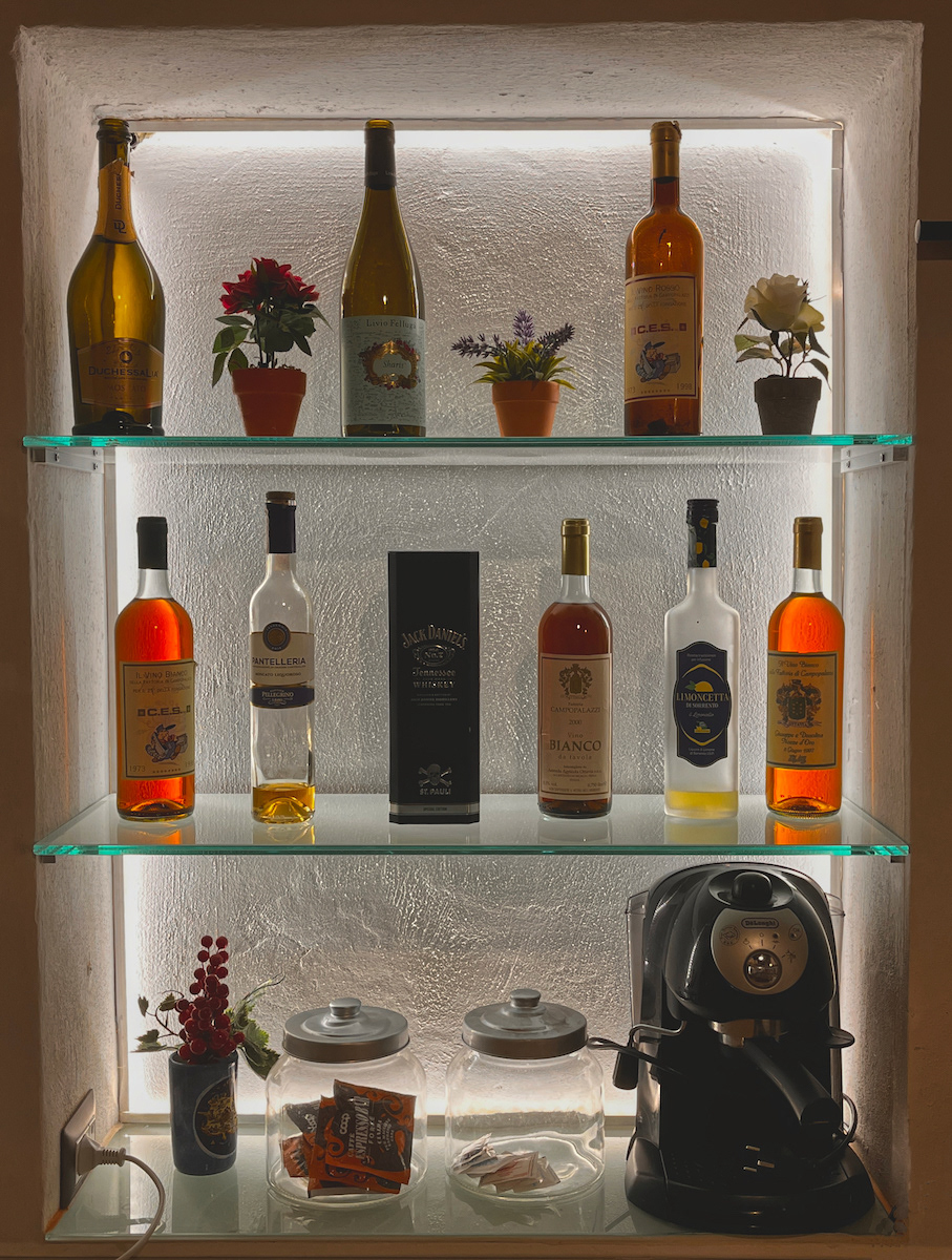Drinks by Alan Loryman