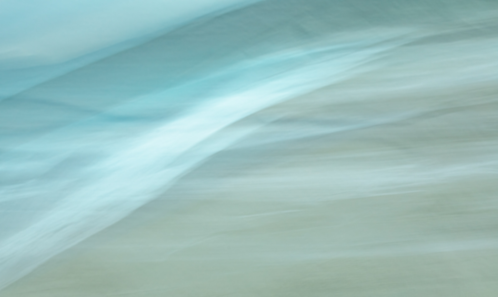 Moving with the Tides by Andi Hargreaves LRPS
