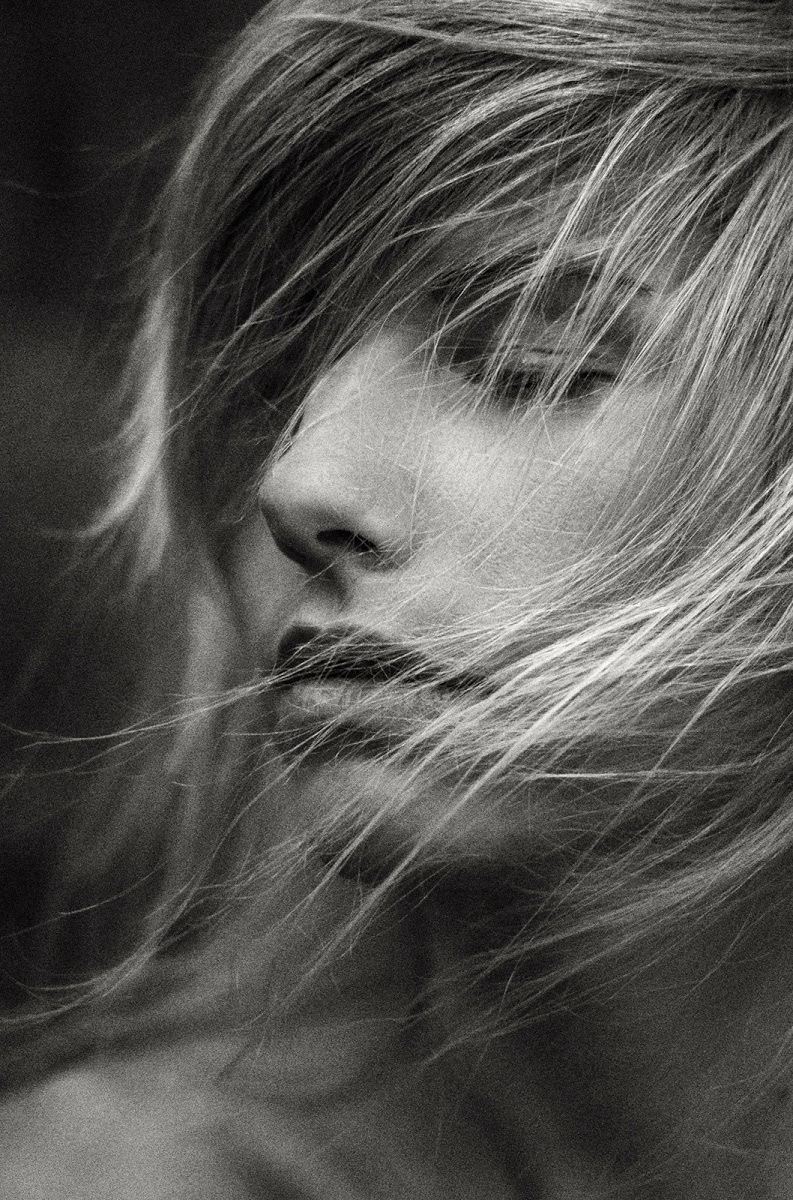 SCORE 10    Indifference by Michal Baginski