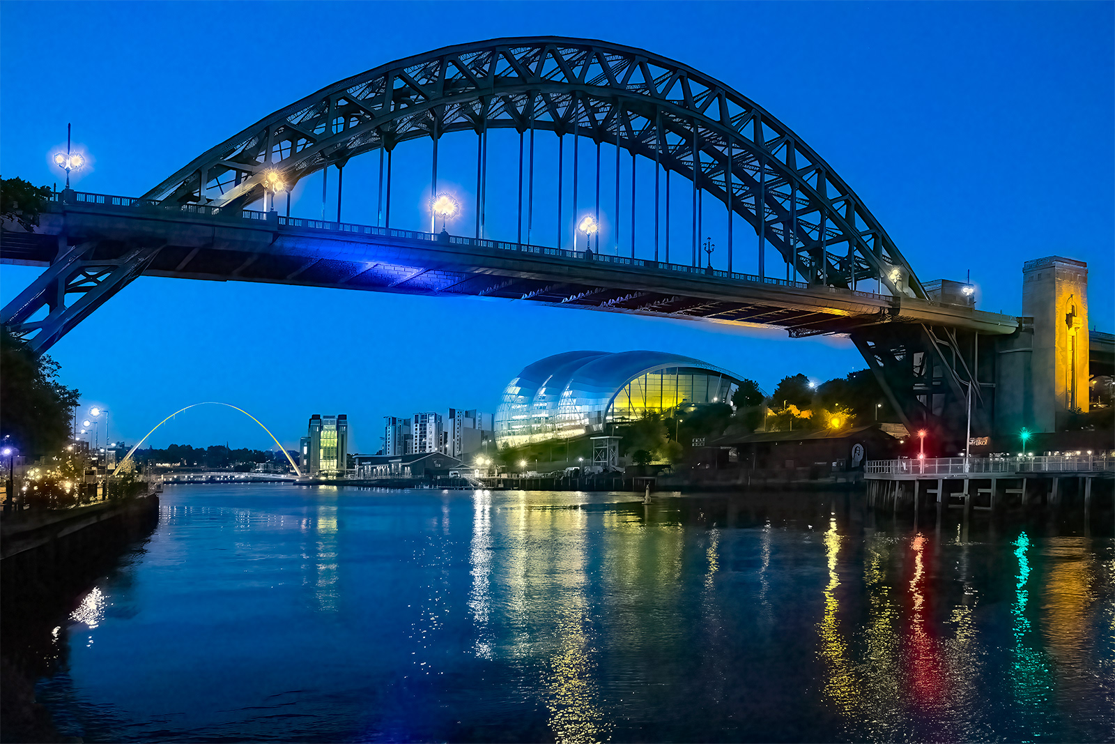 City of bridges by Gareth Balle