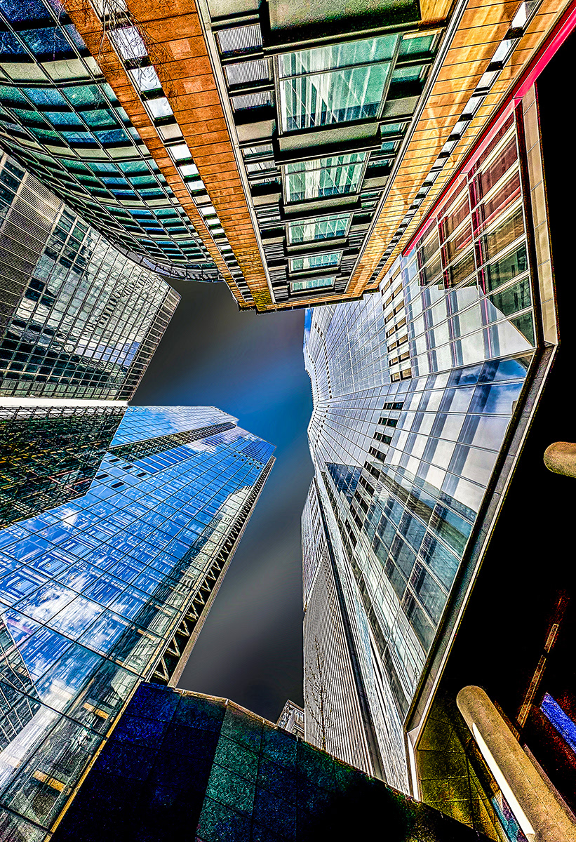 WINNER Skylight b y Bogdan Schiteanu