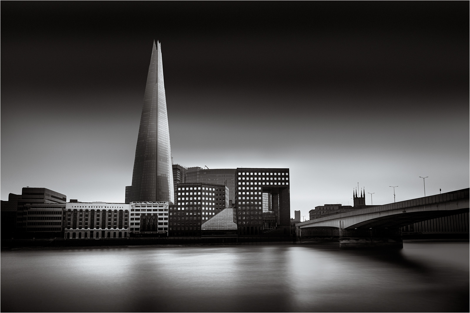 SCORE 10    Thames View by David Hindley
