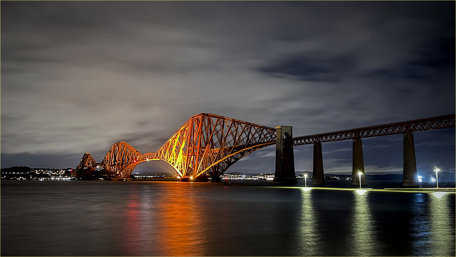 Highly Commended: Bogdan Schiteanu_The first Forth Bridge at night