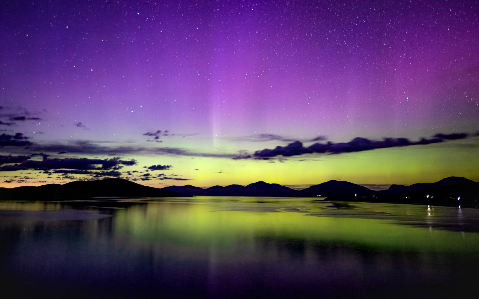 Magical Northern Lights at Luskentyre by Andi Hargreaves LRPS