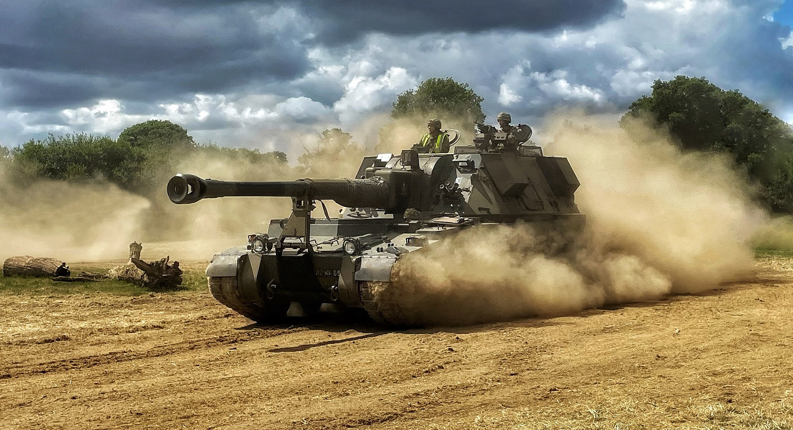 HELD BACK   Tank-vasion by Martin Melesi