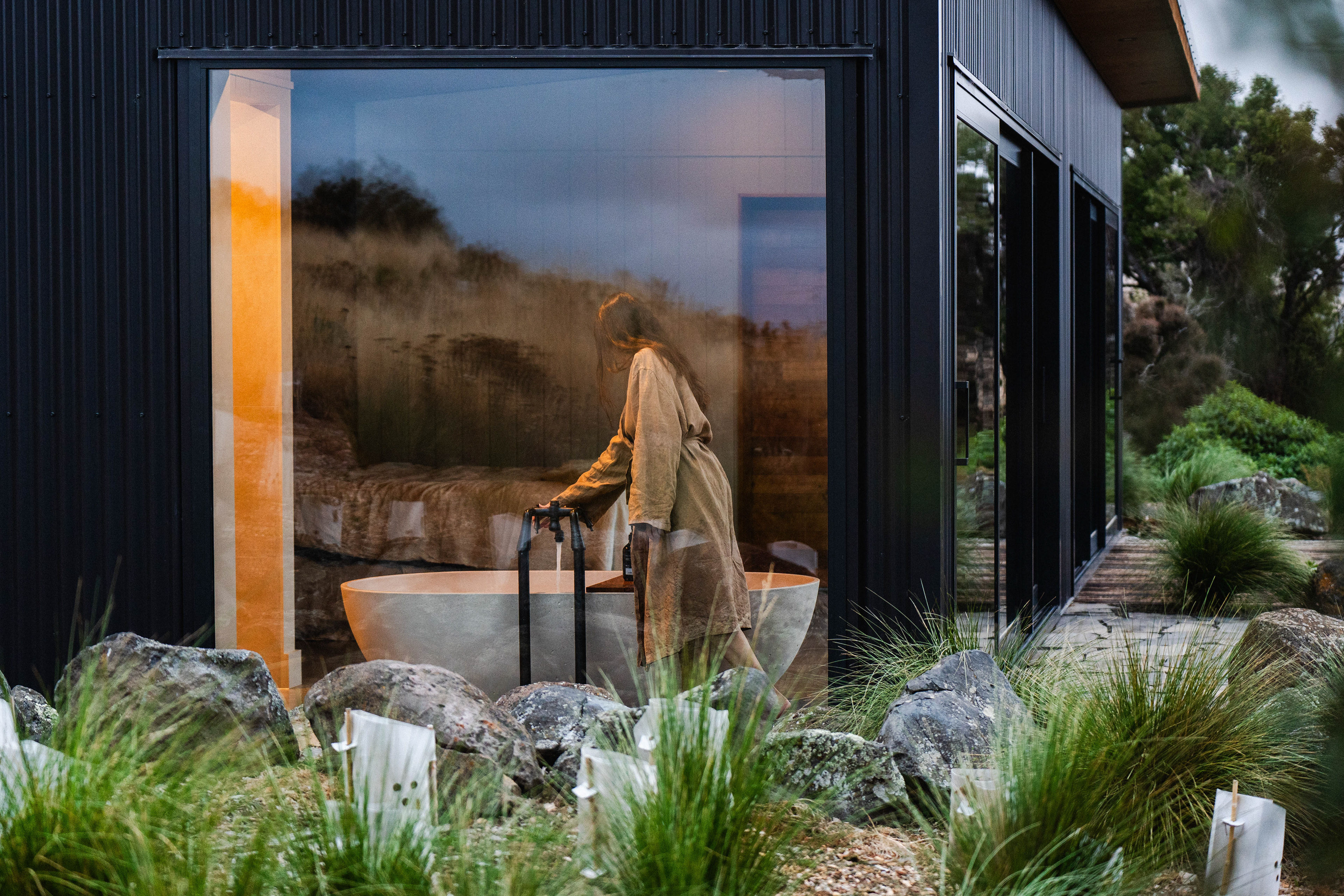 Ridge Cliff, New Zealand