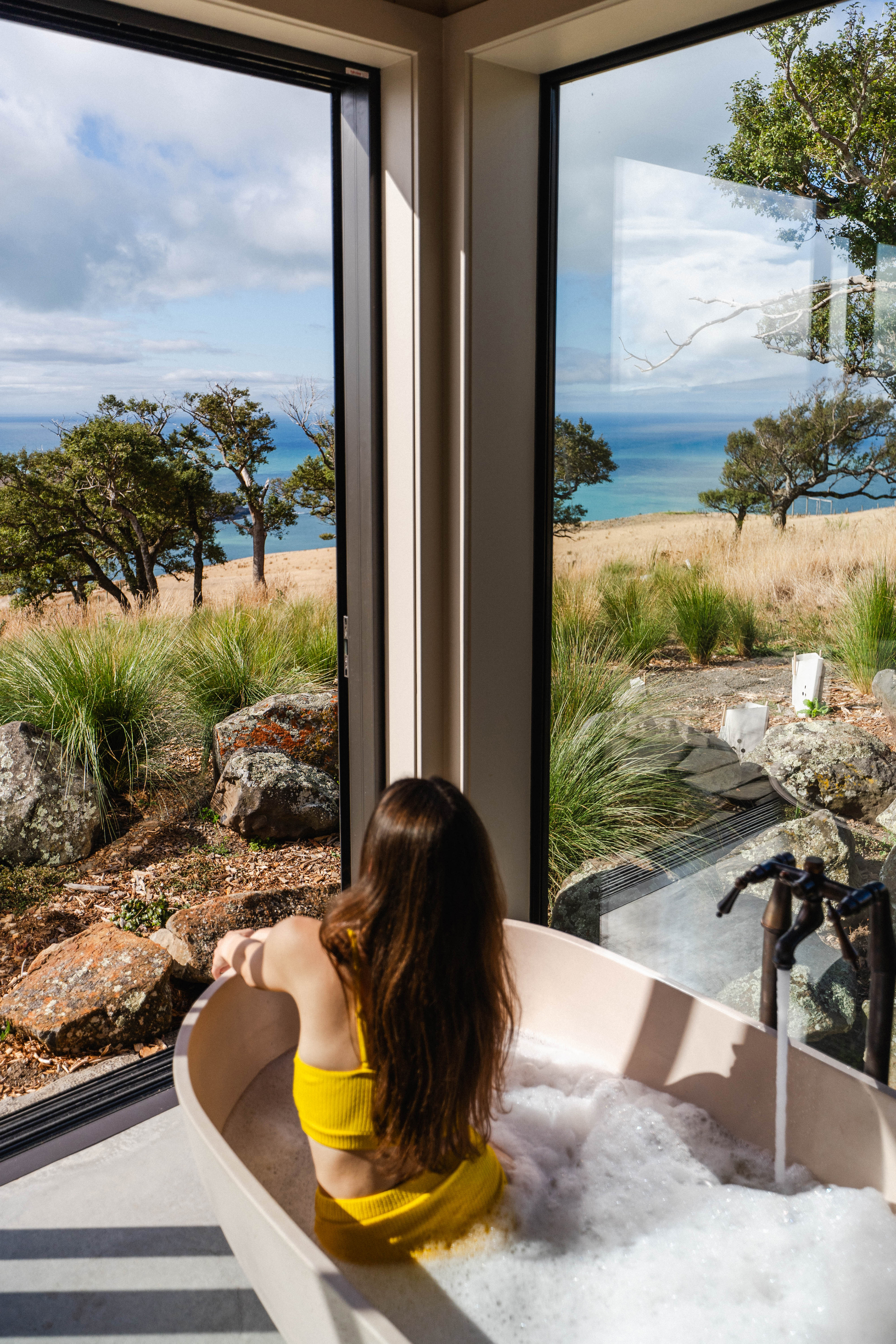 Ridge Cliff, New Zealand