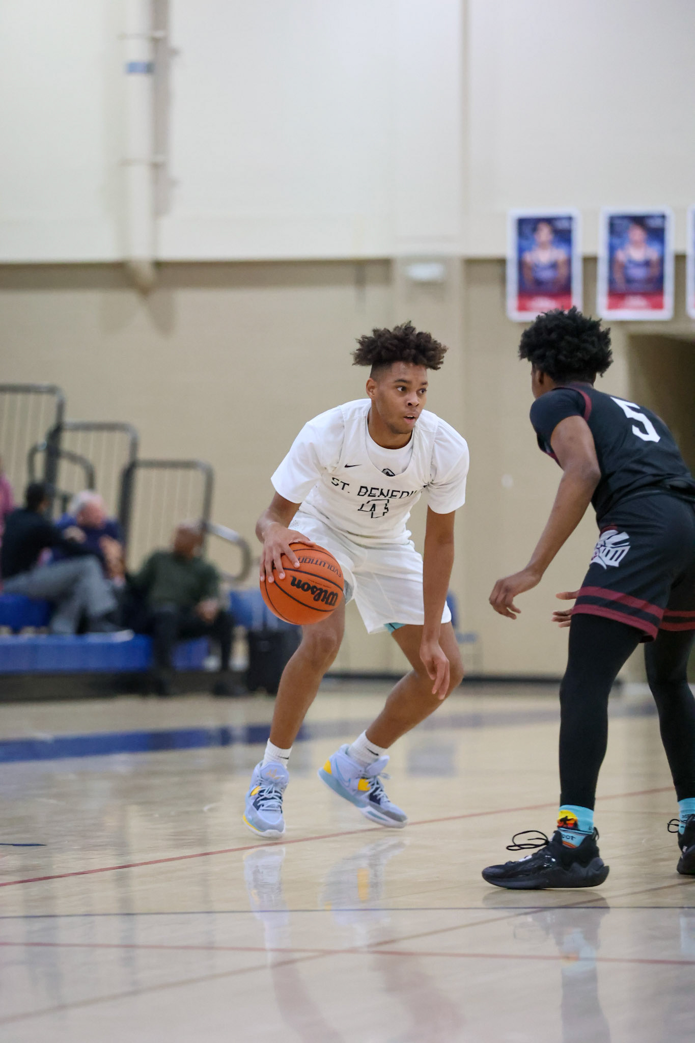 SBA Basketball vs Sacred Heart at the 2022 SBA Holiday Hoops Tournament. (Ryan Beatty Photo)