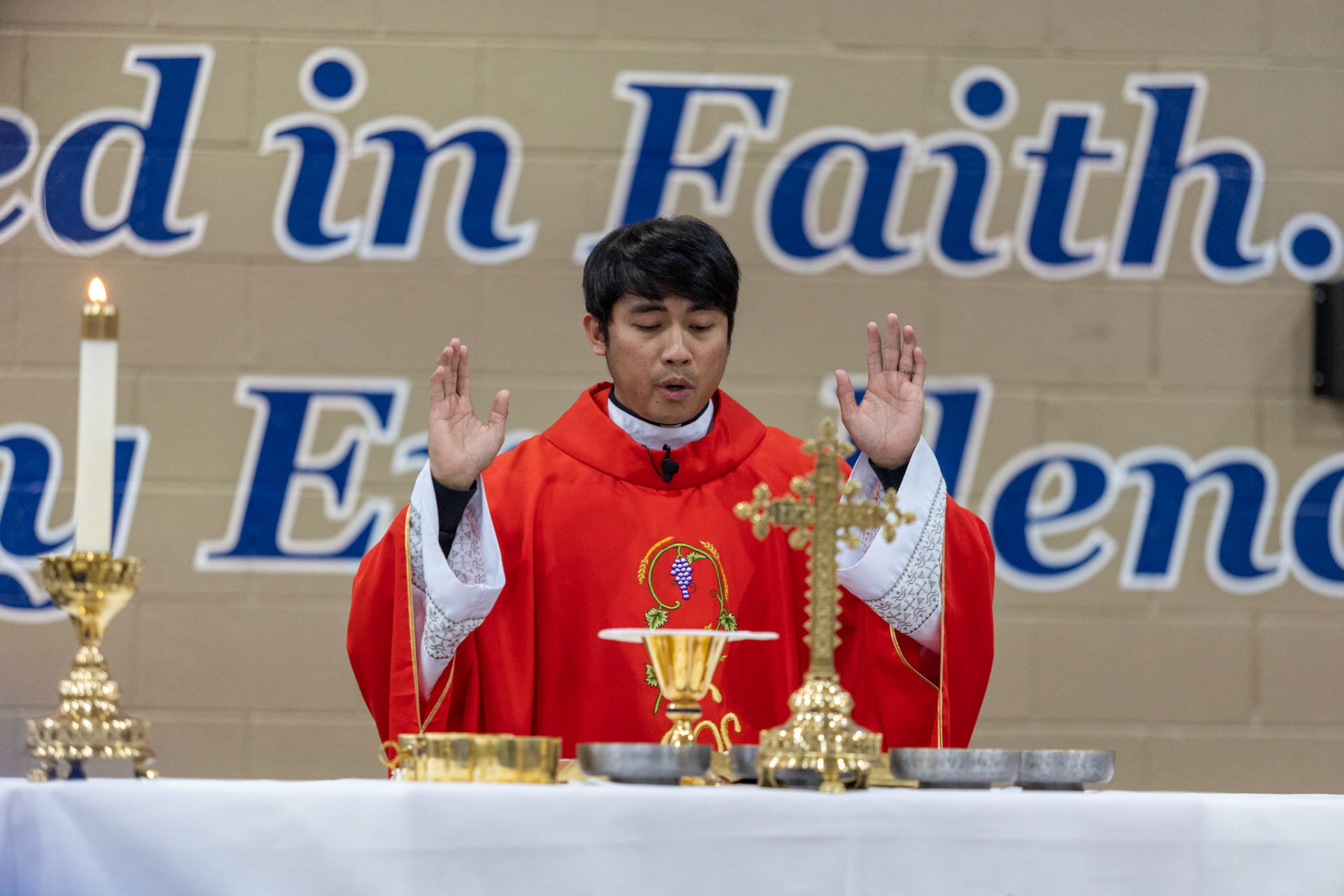 May Crowning at St. Benedict at Auburndale High School in Memphis, TN on May 3, 2022. (Ryan Beatty/SBA)