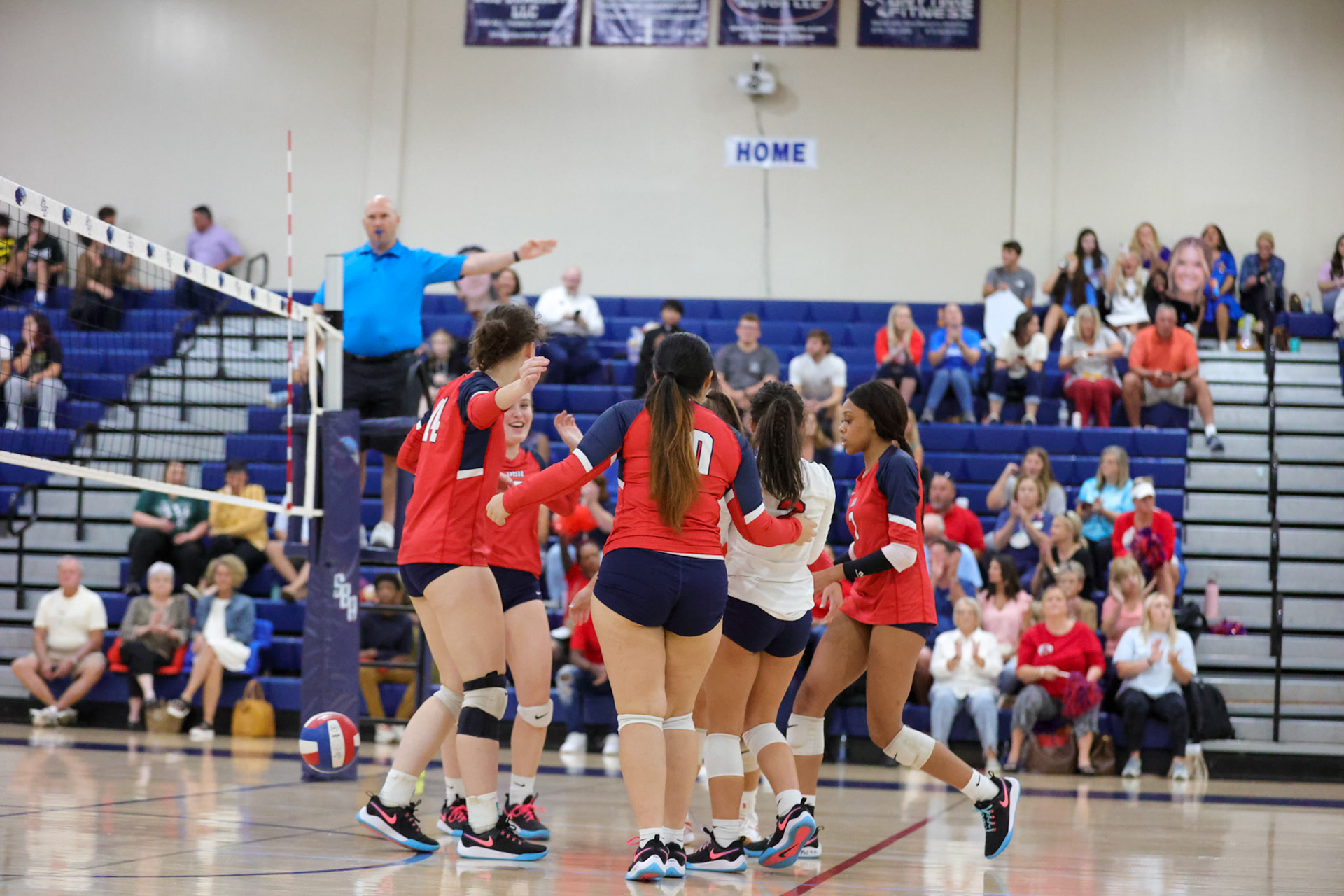 St. Benedict Volleyball vs White Station at St. Benedict at Auburndale in Memphis, TN on Thursday, September 22, 2022. (Ryan Beatty/SBA)