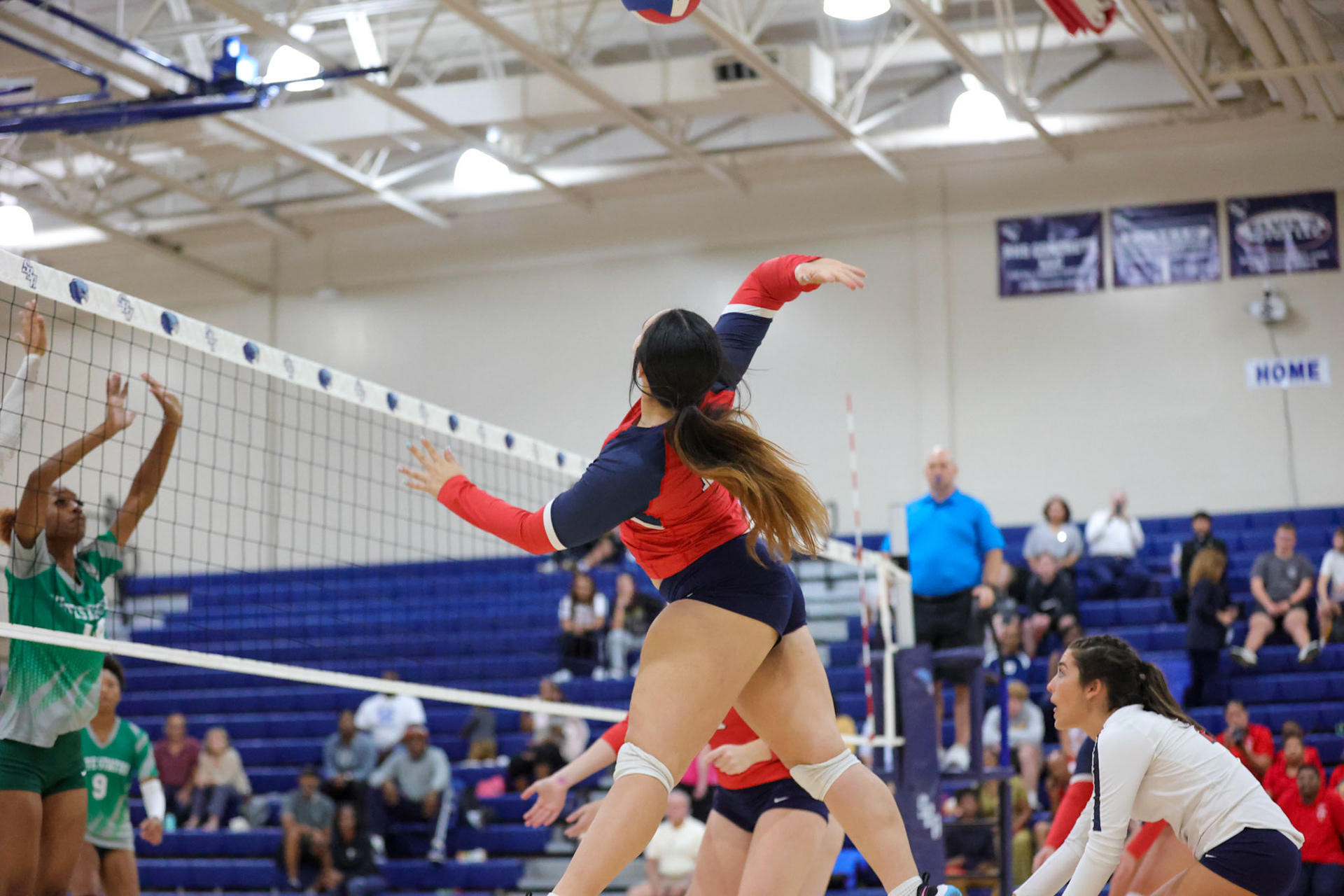 St. Benedict Volleyball vs White Station at St. Benedict at Auburndale in Memphis, TN on Thursday, September 22, 2022. (Ryan Beatty/SBA)