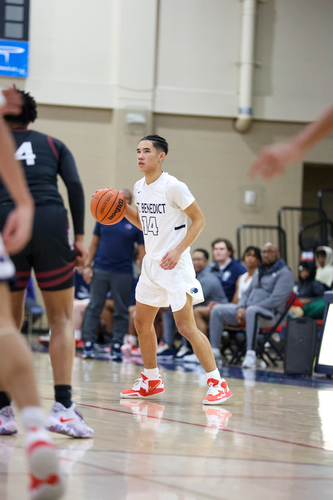 SBA Basketball vs Sacred Heart at the 2022 SBA Holiday Hoops Tournament. (Ryan Beatty Photo)