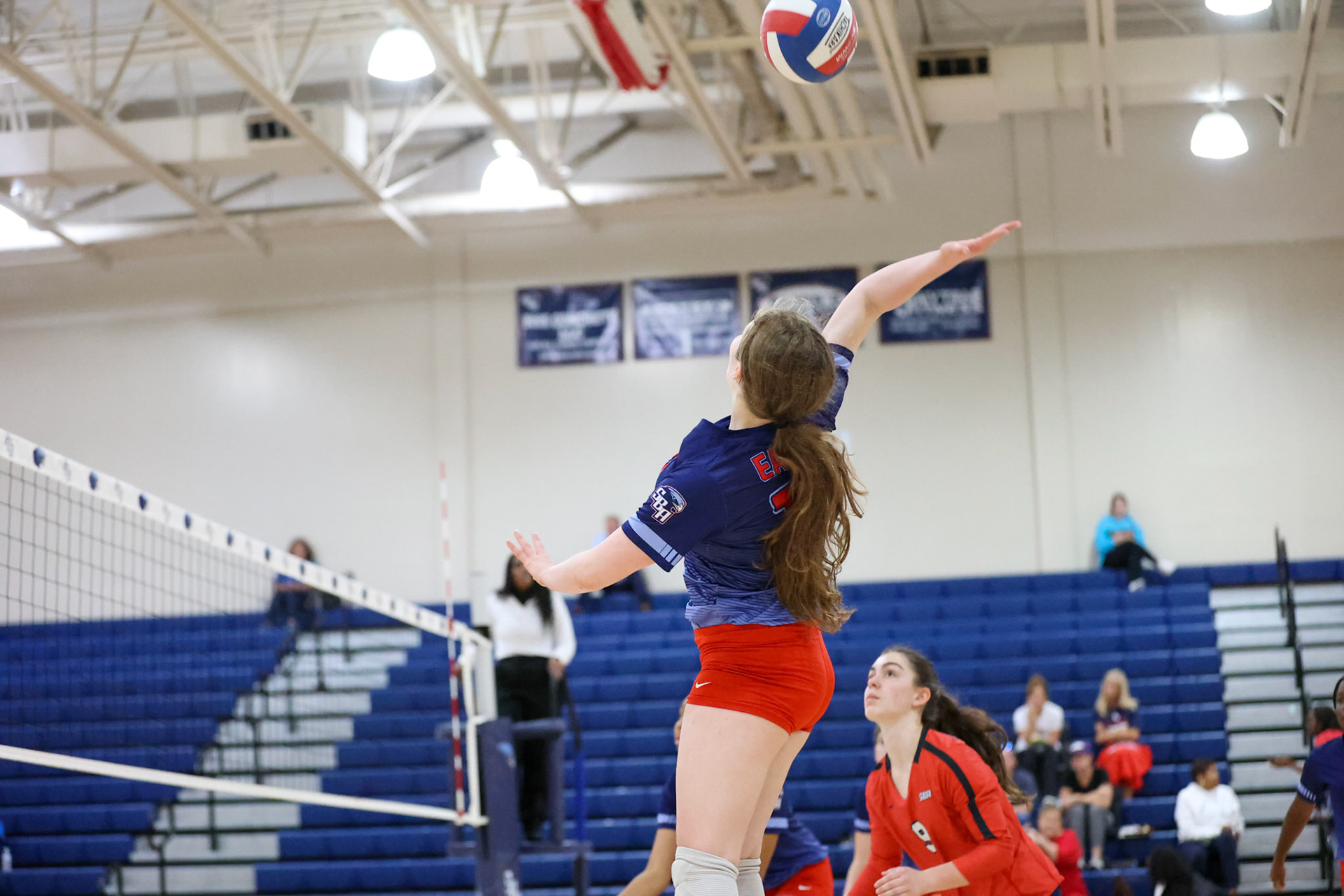 St. Benedict Volleyball vs Hutchison at St. Benedict on Tuesday, September 13, 2022. (Ryan Beatty/SBA)