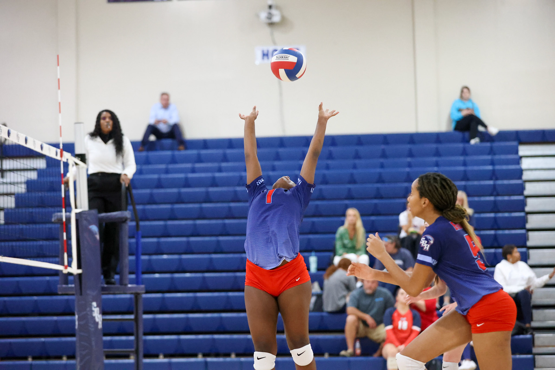 St. Benedict Volleyball vs Hutchison at St. Benedict on Tuesday, September 13, 2022. (Ryan Beatty/SBA)