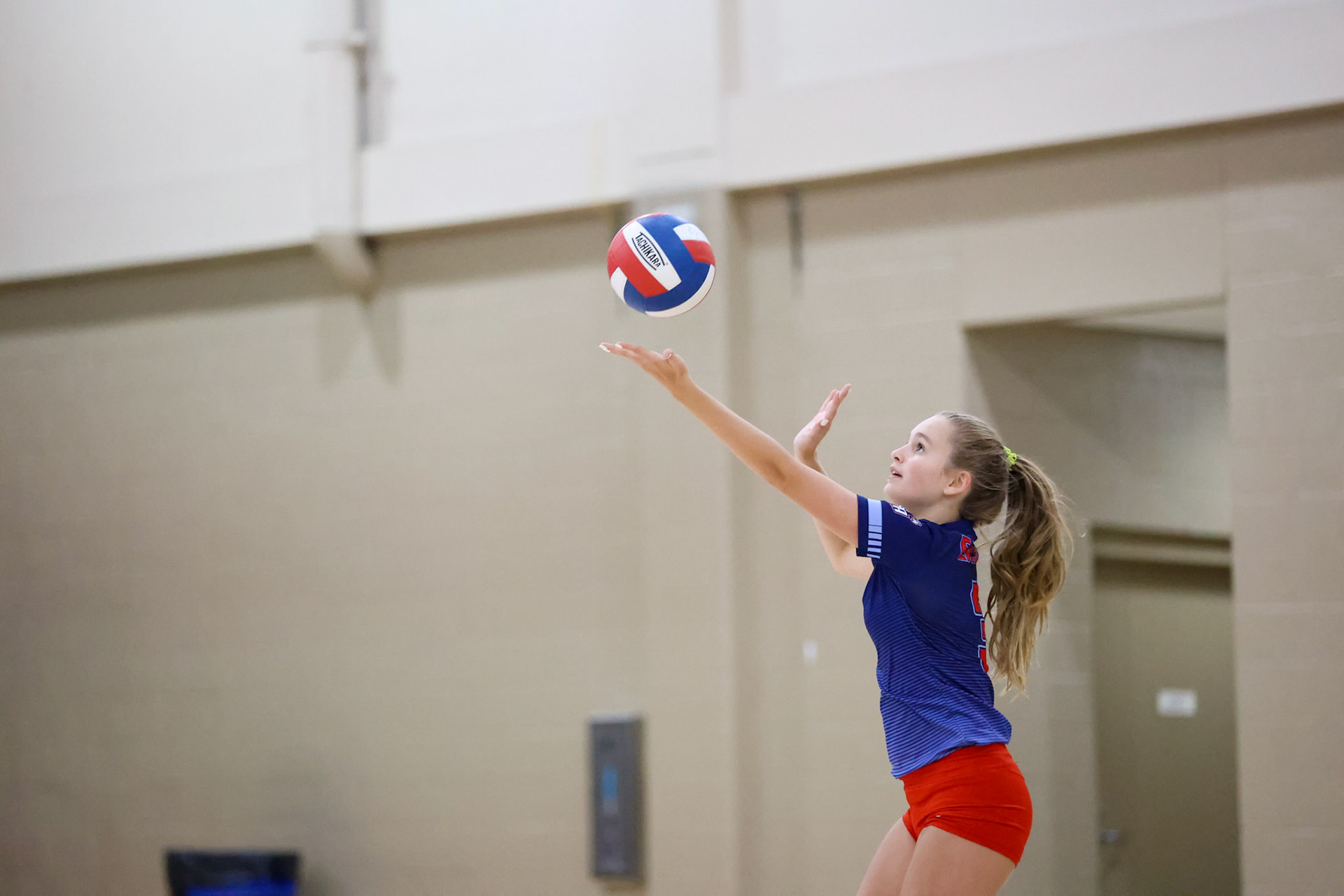 St. Benedict Volleyball vs Hutchison at St. Benedict on Tuesday, September 13, 2022. (Ryan Beatty/SBA)