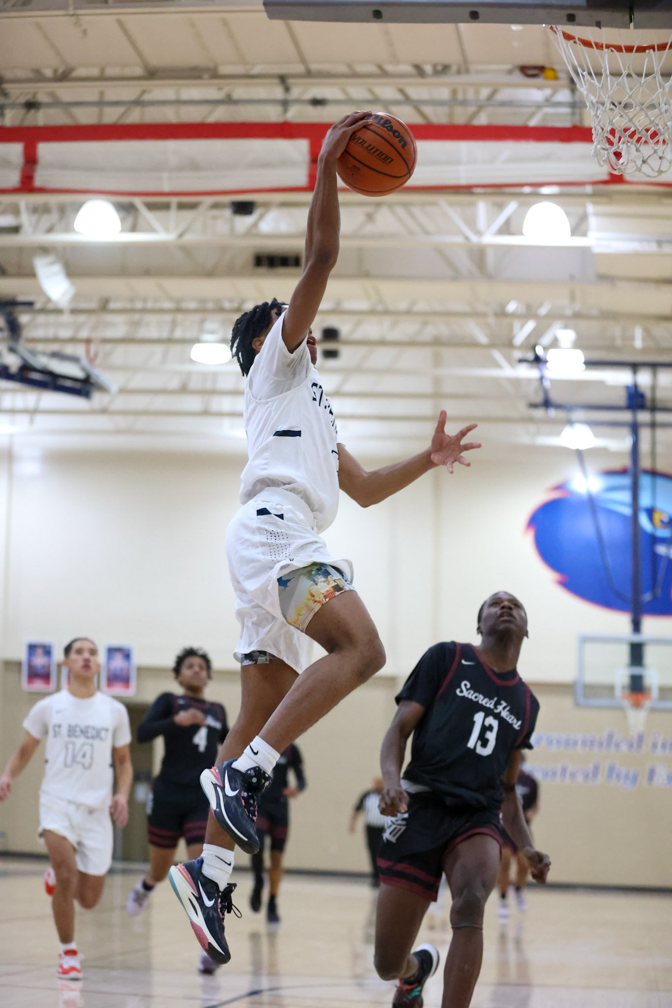SBA Basketball vs Sacred Heart at the 2022 SBA Holiday Hoops Tournament. (Ryan Beatty Photo)
