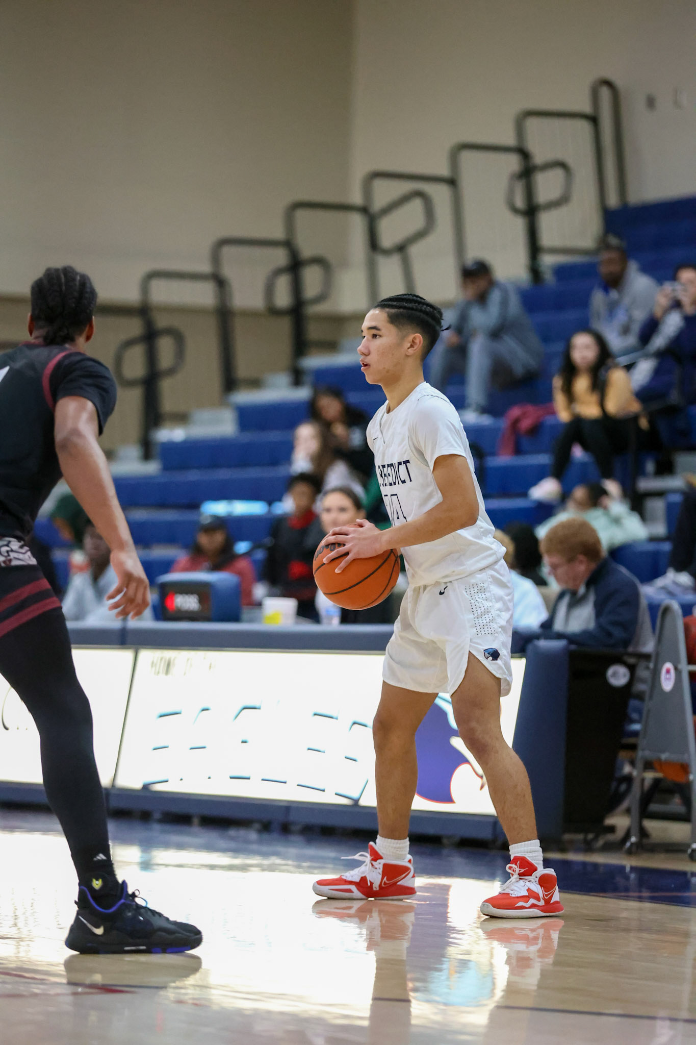 SBA Basketball vs Sacred Heart at the 2022 SBA Holiday Hoops Tournament. (Ryan Beatty Photo)