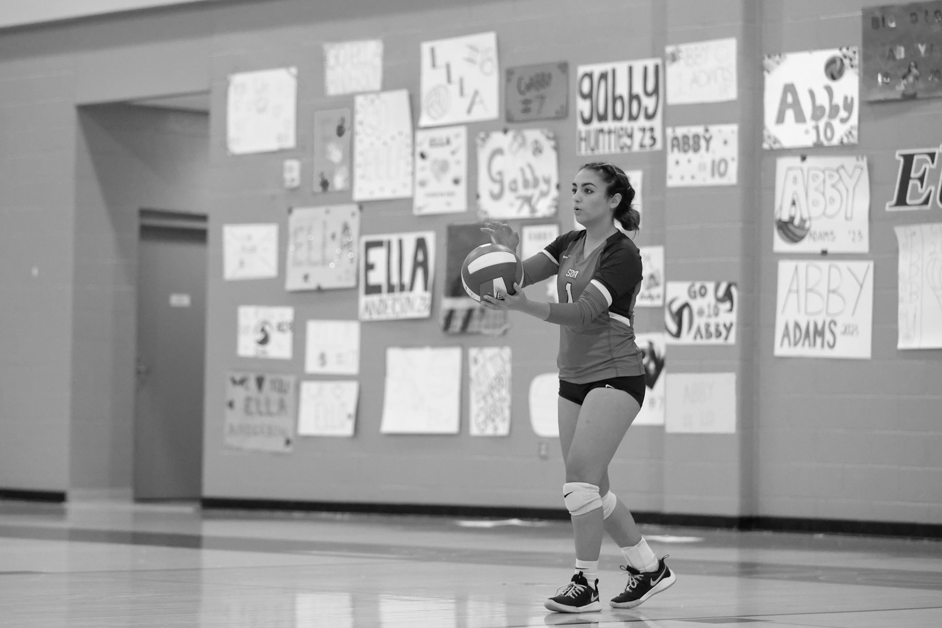 St. Benedict Volleyball vs White Station at St. Benedict at Auburndale in Memphis, TN on Thursday, September 22, 2022. (Ryan Beatty/SBA)