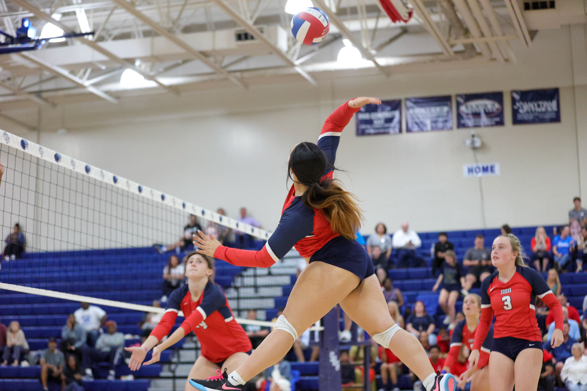 St. Benedict Volleyball vs White Station at St. Benedict at Auburndale in Memphis, TN on Thursday, September 22, 2022. (Ryan Beatty/SBA)