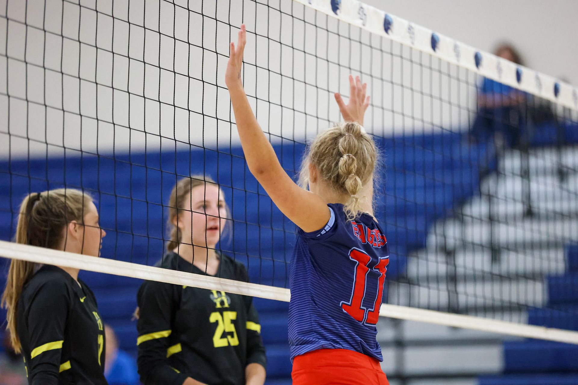 St. Benedict Volleyball vs Hutchison at St. Benedict on Tuesday, September 13, 2022. (Ryan Beatty/SBA)