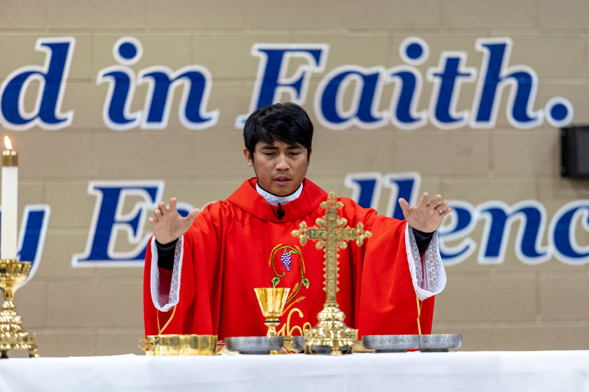 May Crowning at St. Benedict at Auburndale High School in Memphis, TN on May 3, 2022. (Ryan Beatty/SBA)