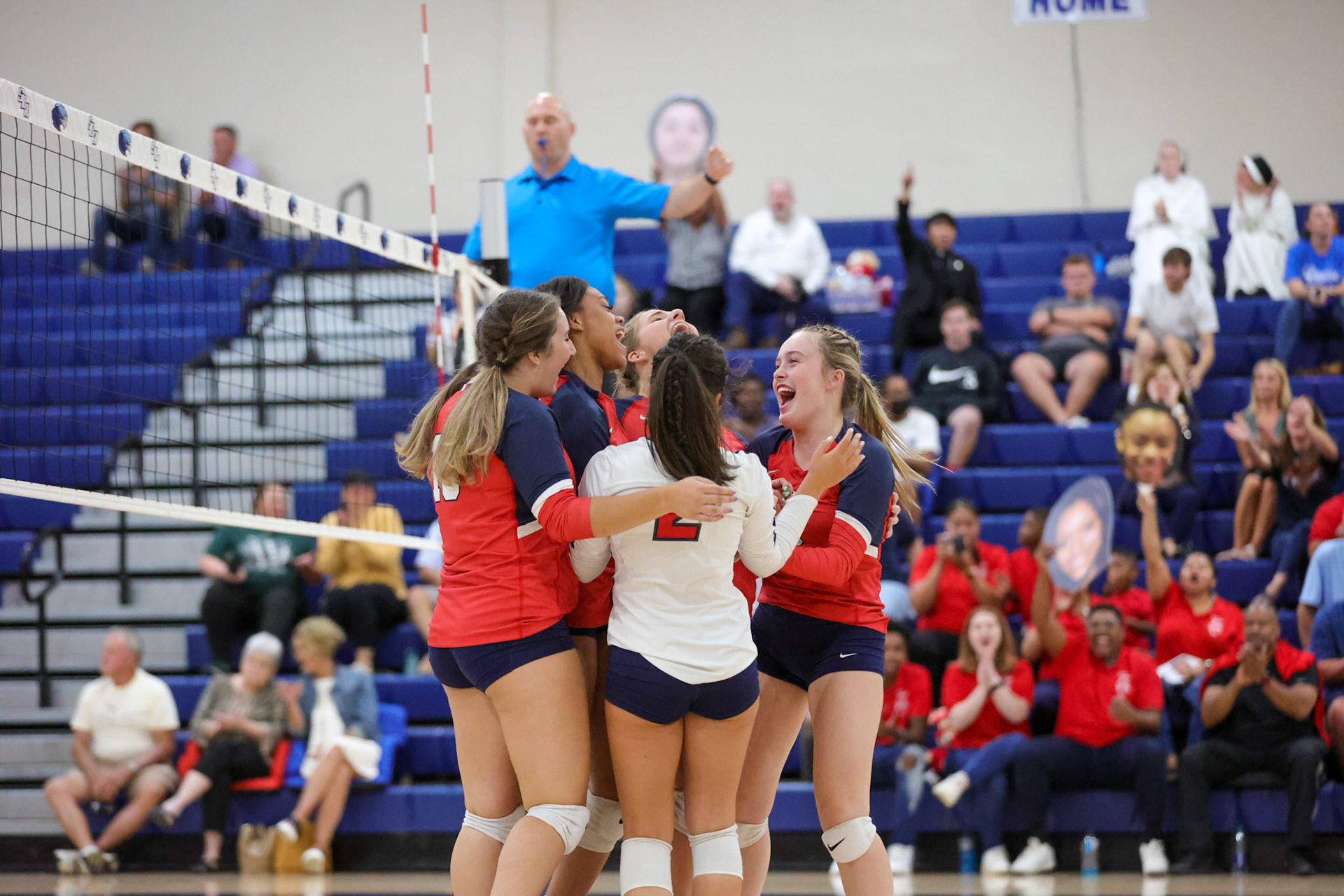 St. Benedict Volleyball vs White Station at St. Benedict at Auburndale in Memphis, TN on Thursday, September 22, 2022. (Ryan Beatty/SBA)
