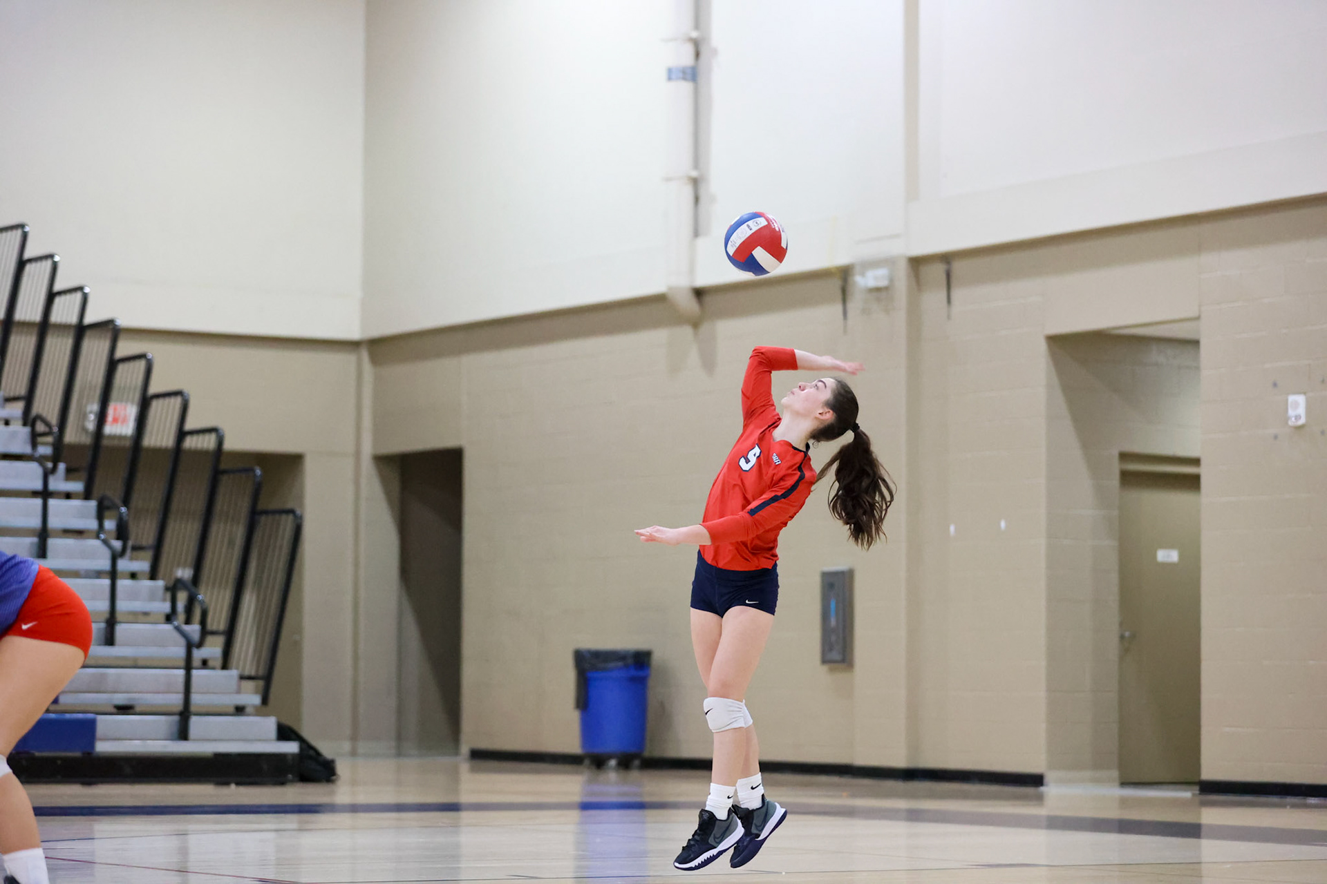 St. Benedict Volleyball vs Hutchison at St. Benedict on Tuesday, September 13, 2022. (Ryan Beatty/SBA)