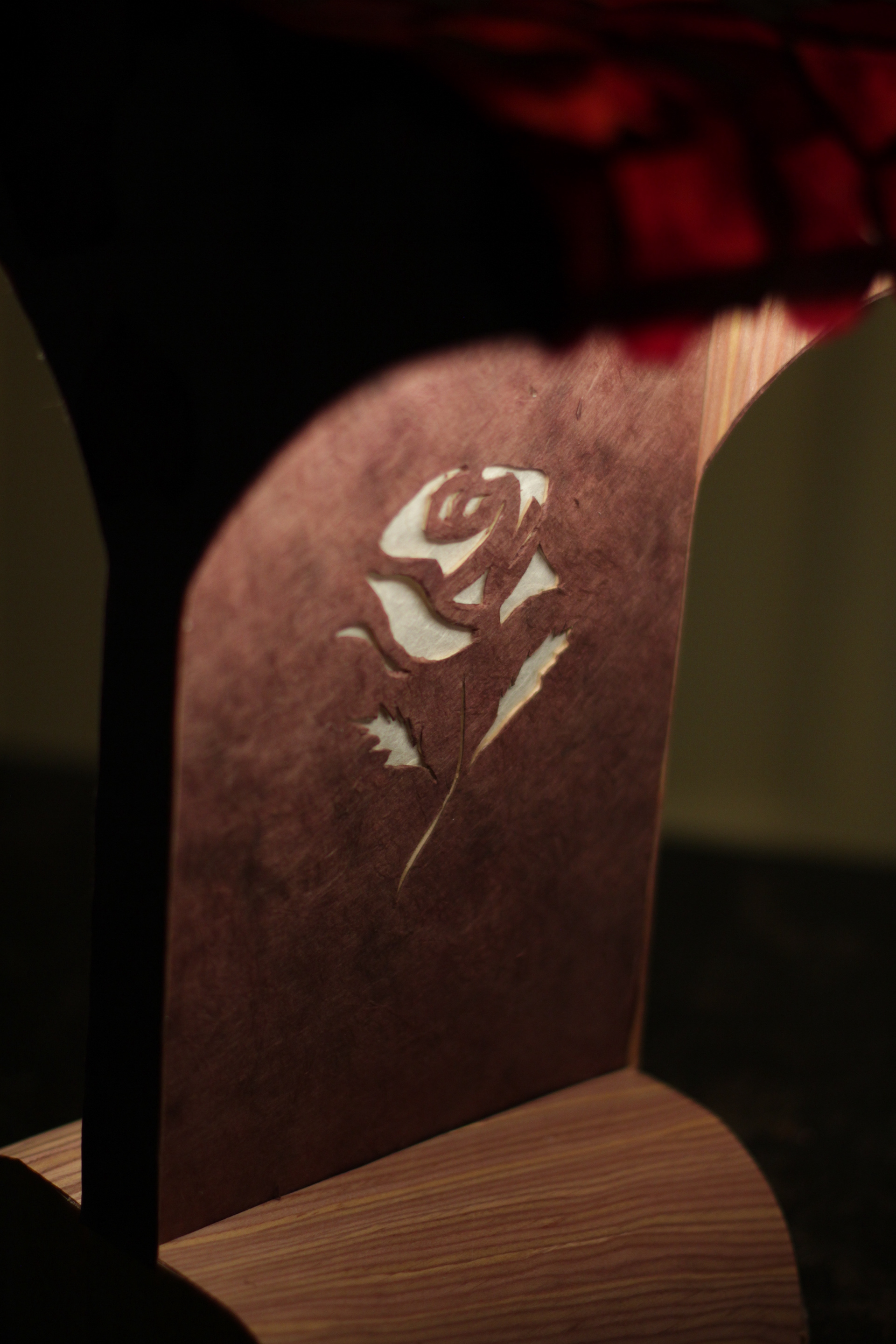 Rose cutout - Double headed desk lamp