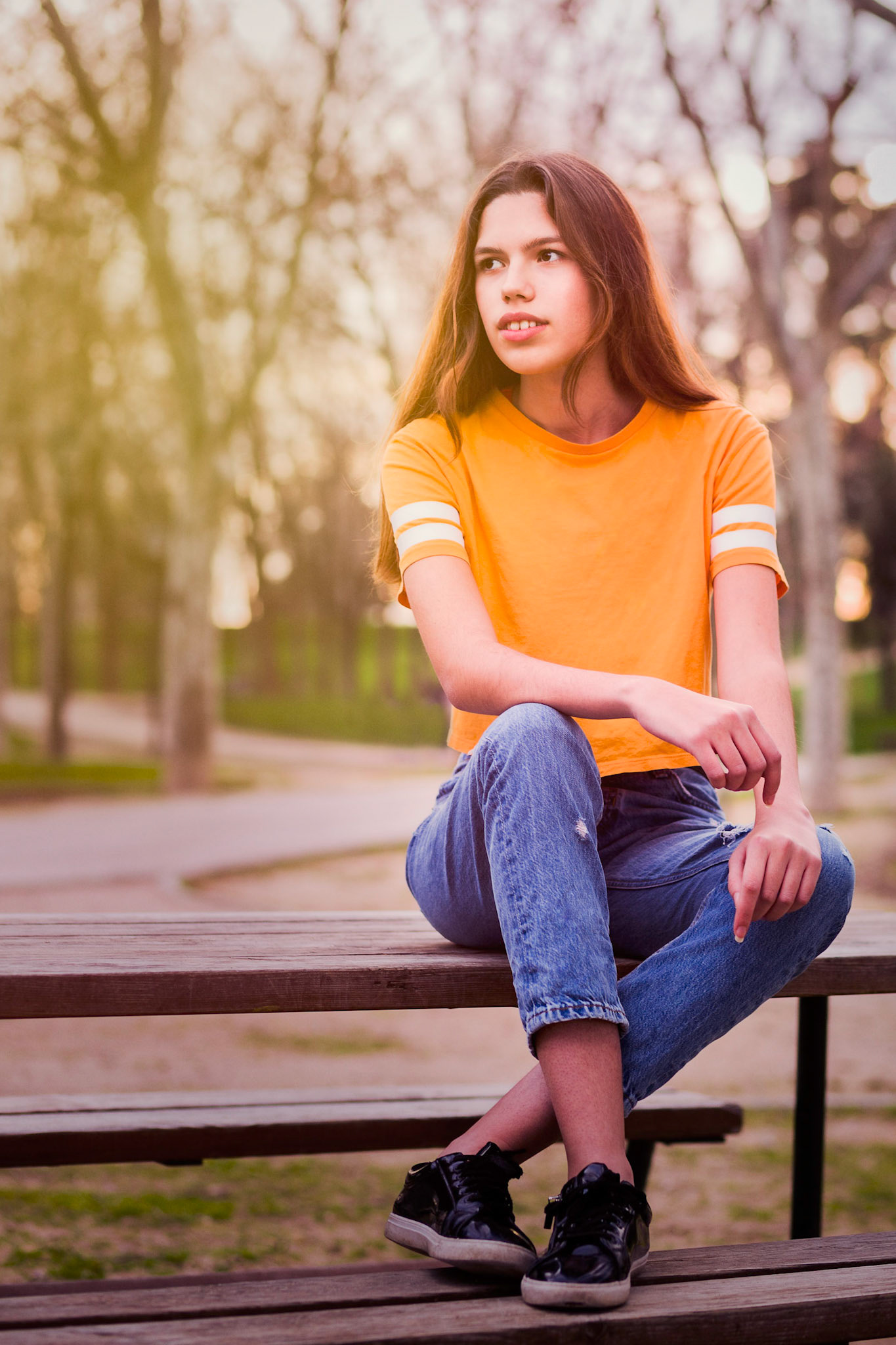 book de fotos de la modelo Maria Jose Martinez realizado en el parque de San Isidro en Madrid. Una joven aspirante a modelo profesional ubicada en la capital. book realizado para agencias de modelos y trabajos personales