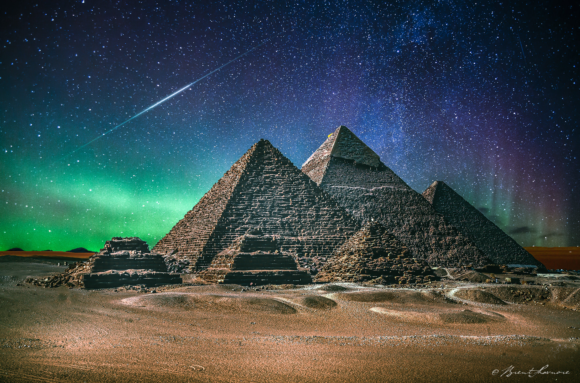 Egyptian pyramid northern lights stars shooting star