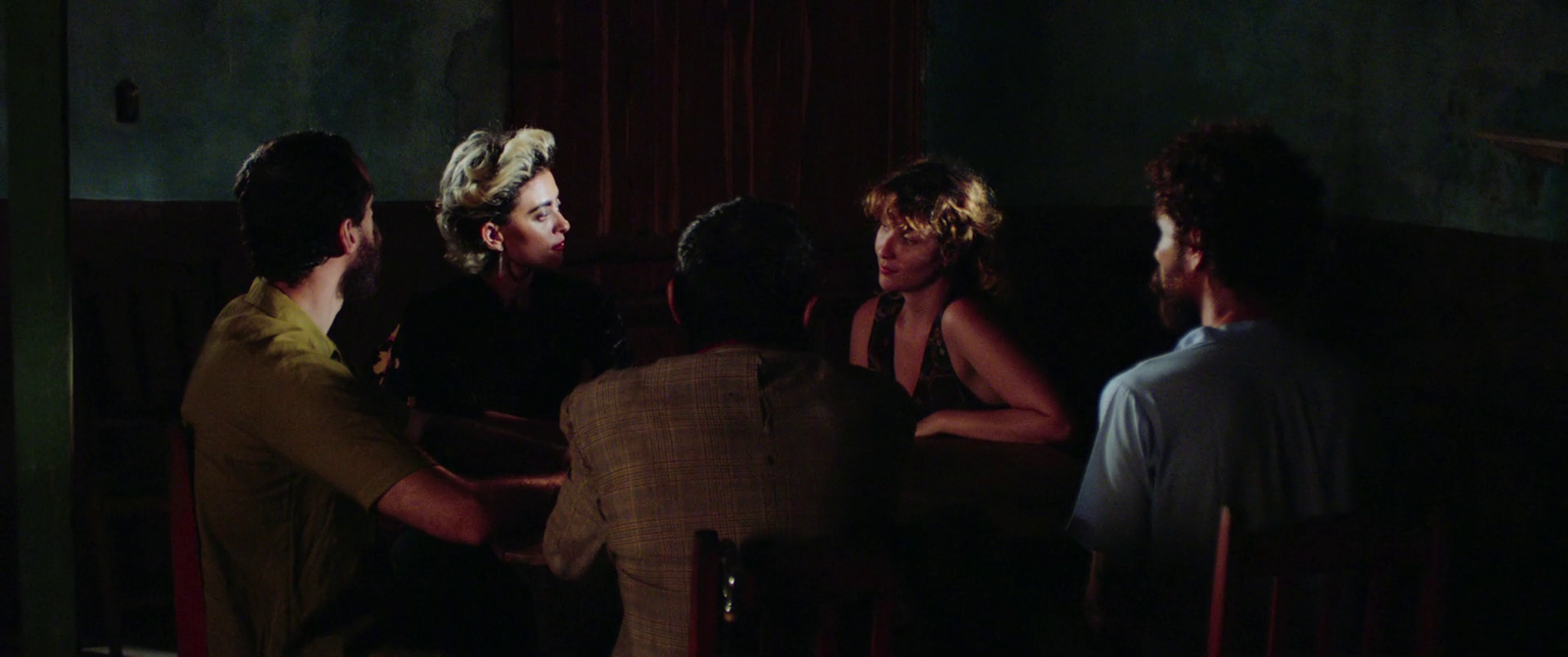 Fotografia: Ivo Lopes Araújo | Produtora: Alumbramento