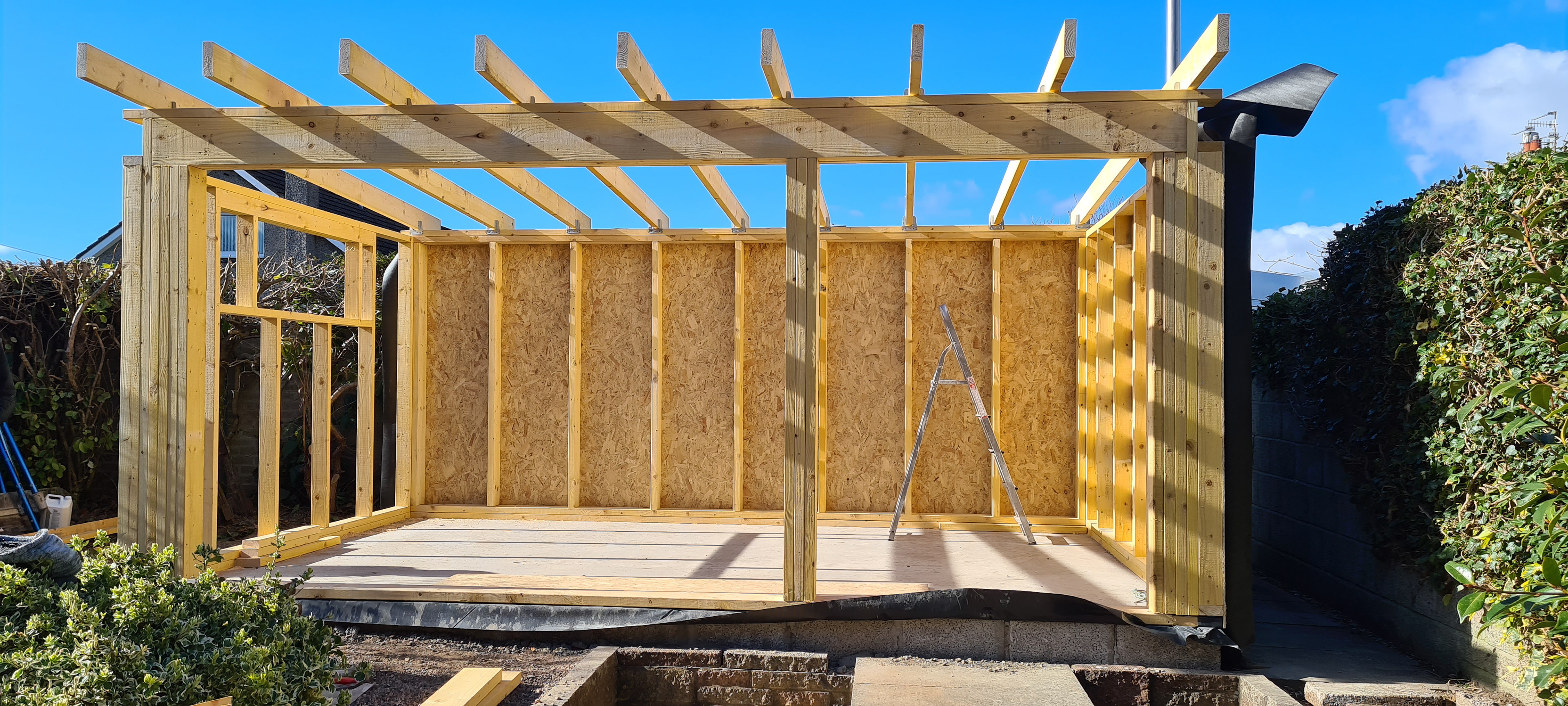 custom build garden room Dundee