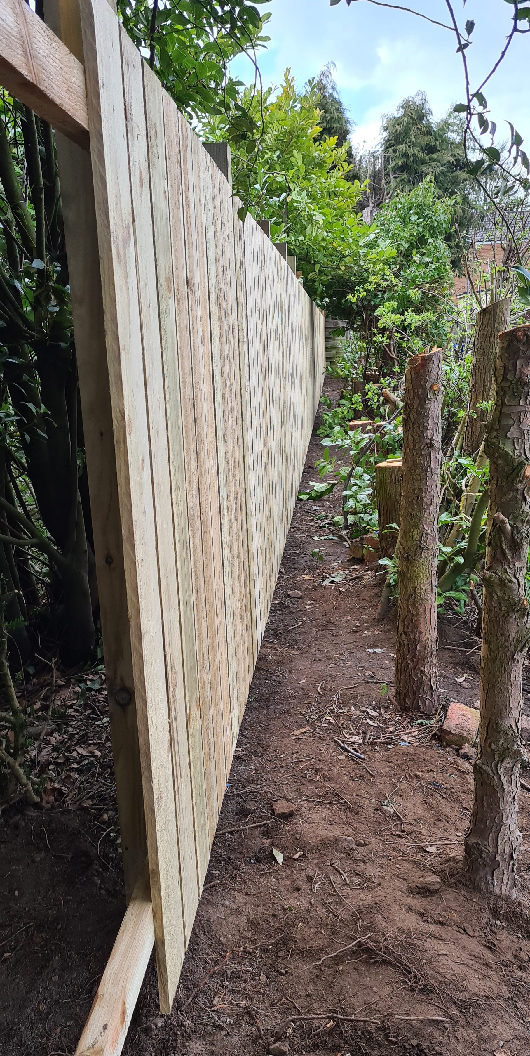 garden fence installation