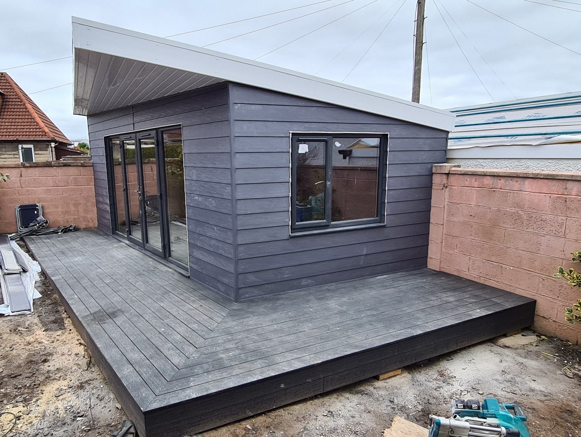 Garden Studio decking Dundee