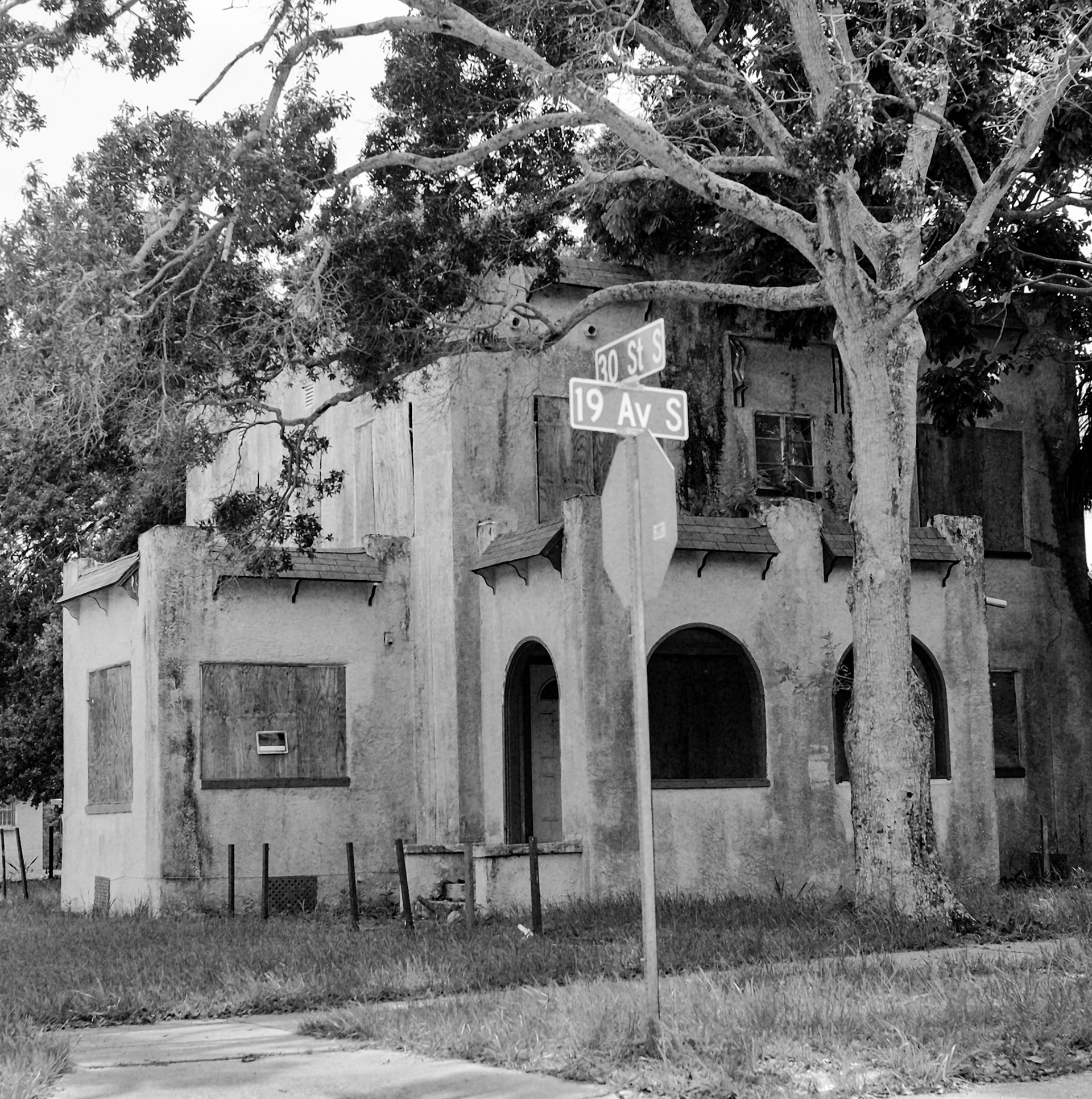 19th Avenue South and 30th Street South, St. Pete