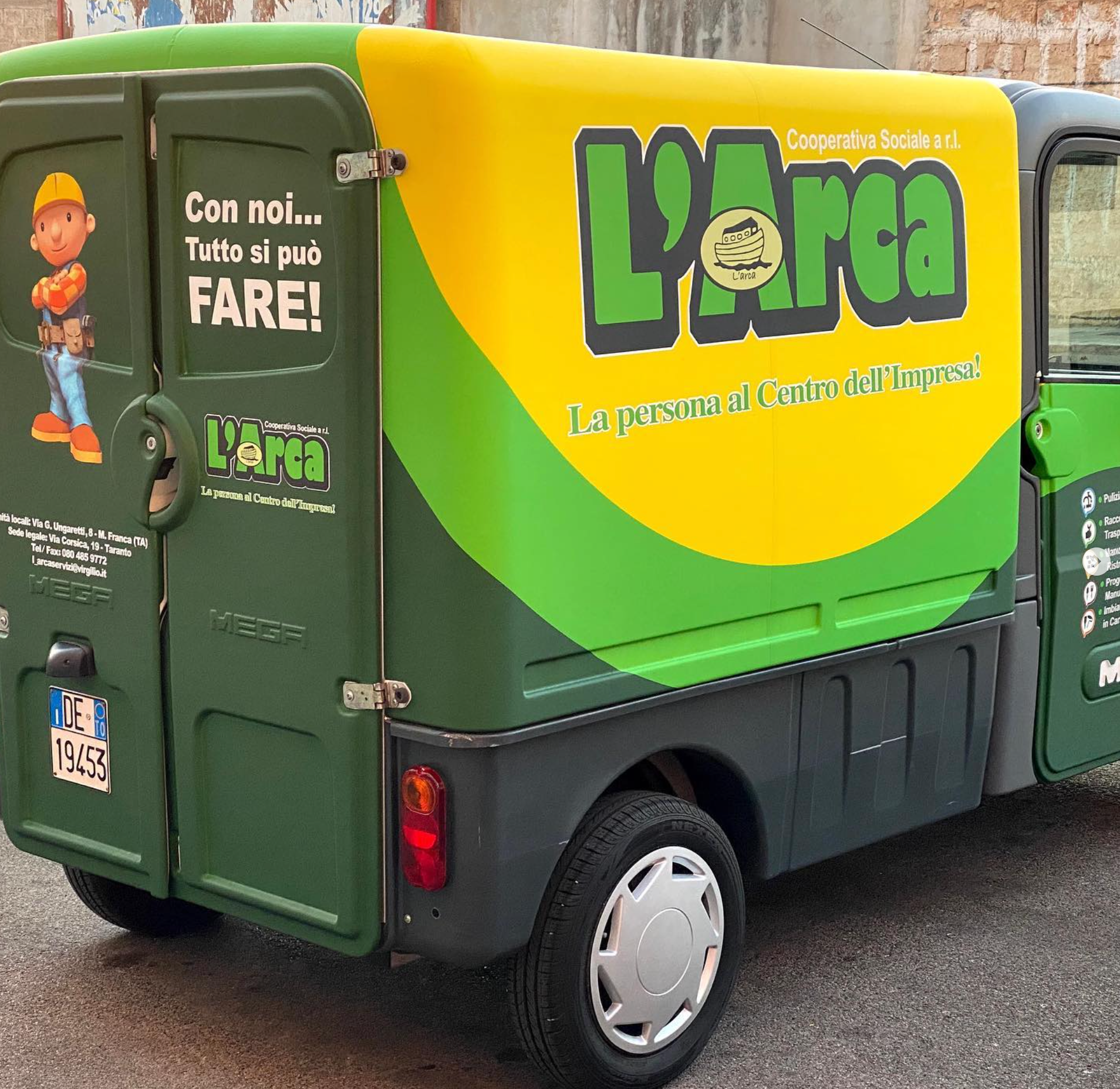 Wrapping furgone L'Arca