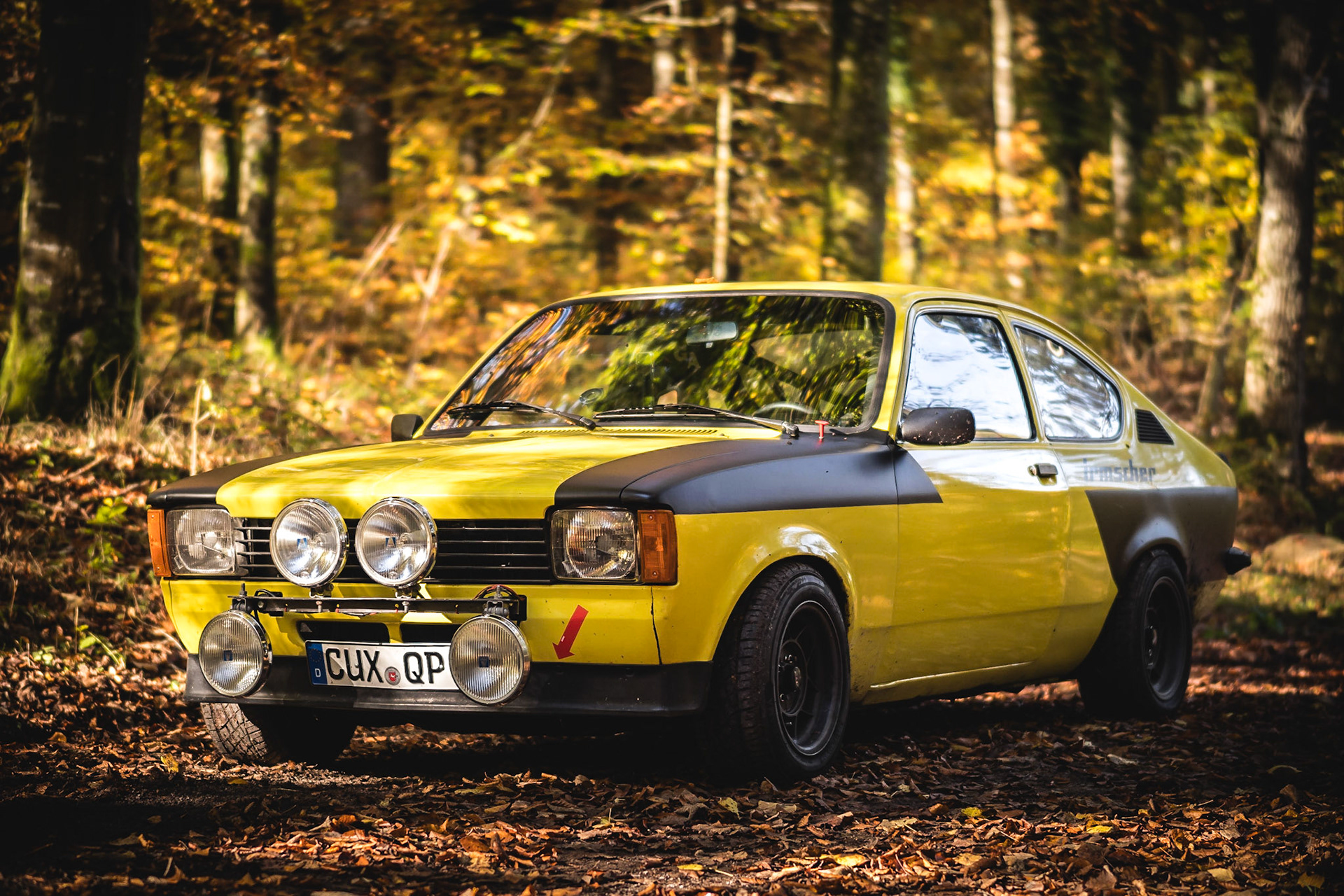 My friend's awesome funmobile! What a lovely day in the forest. Some technical background for us carfreaks out here: Opel C Kadett Coupé. 2.0l R4 195 PS. Built 1978.