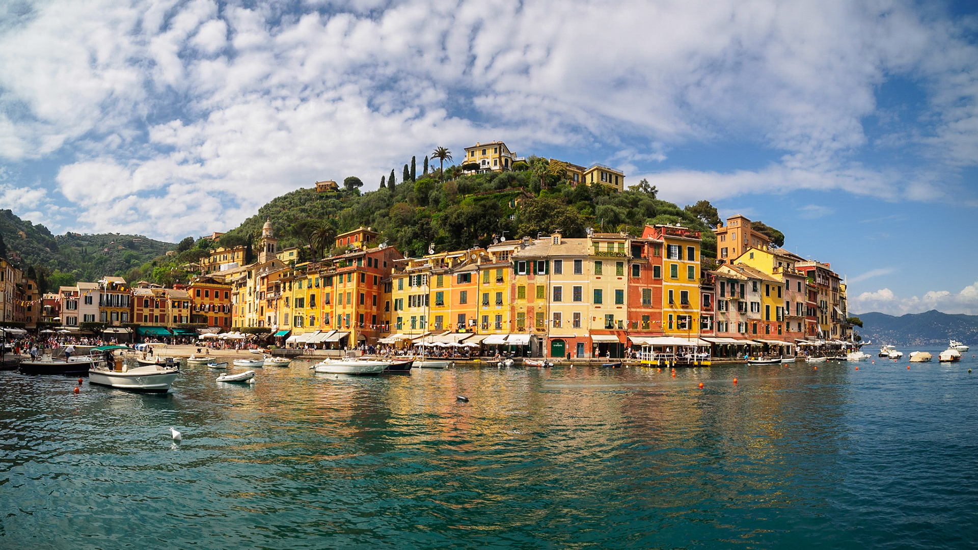 One of the most famous ports of northern Italy! -must see- !