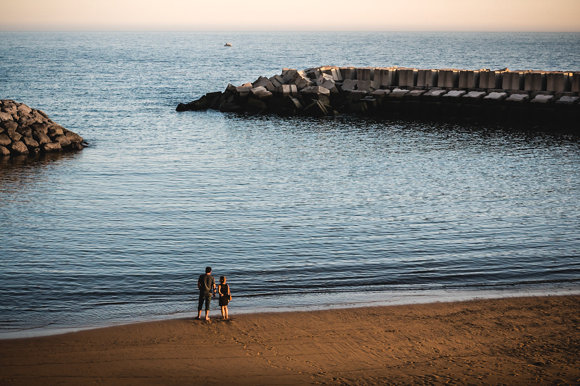 A beautiful sundown on a beautiful beach. Magical and romantic... We surely will return!