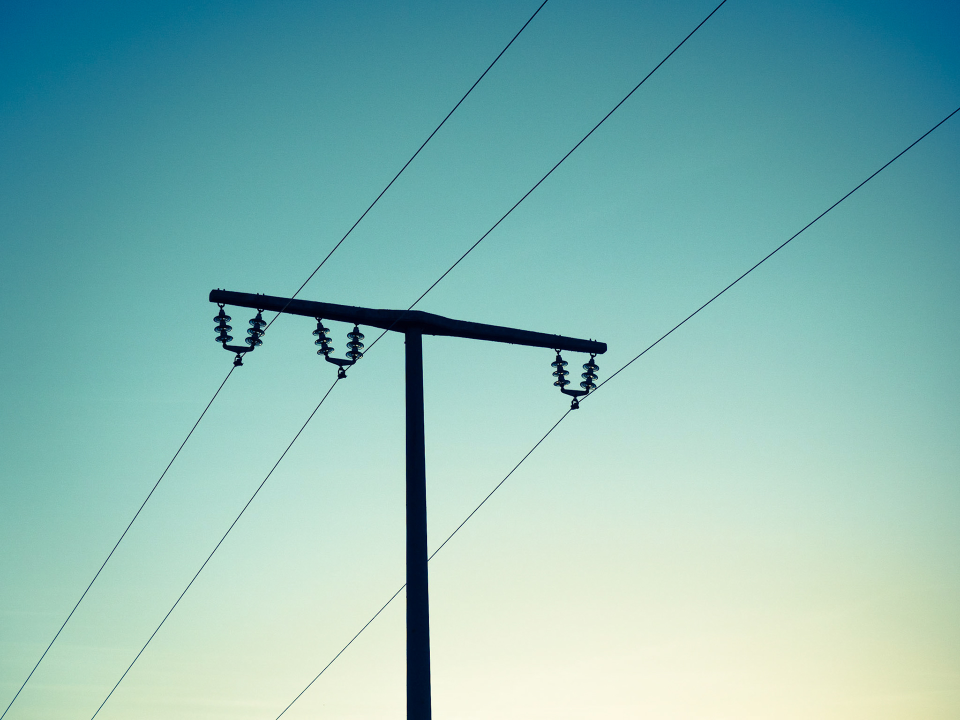 Simple lines and setting.