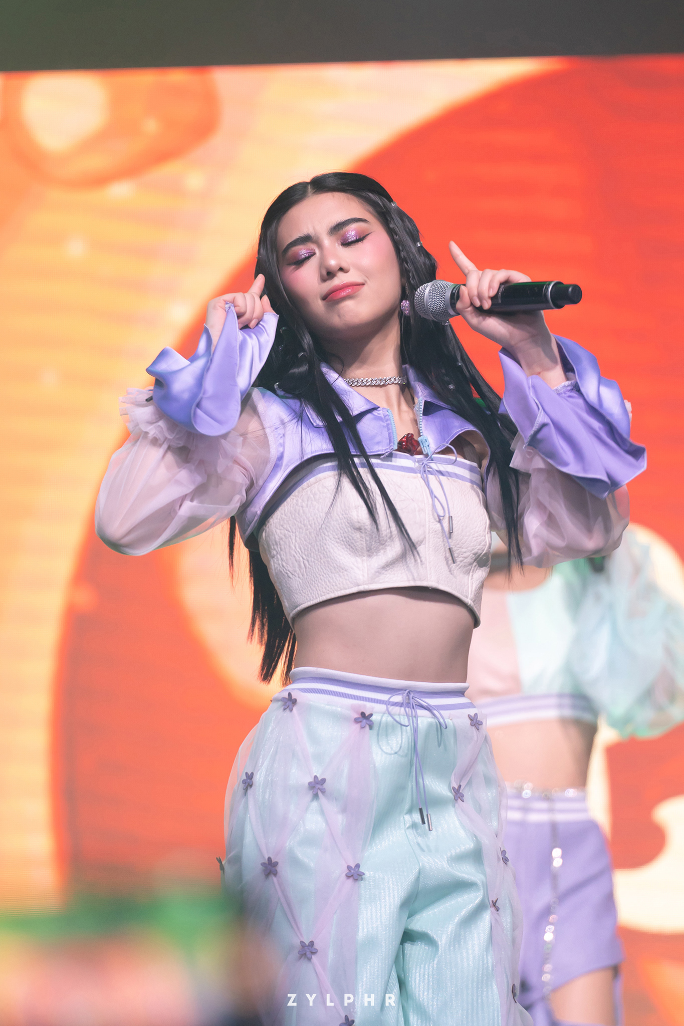 BINI Mikha
