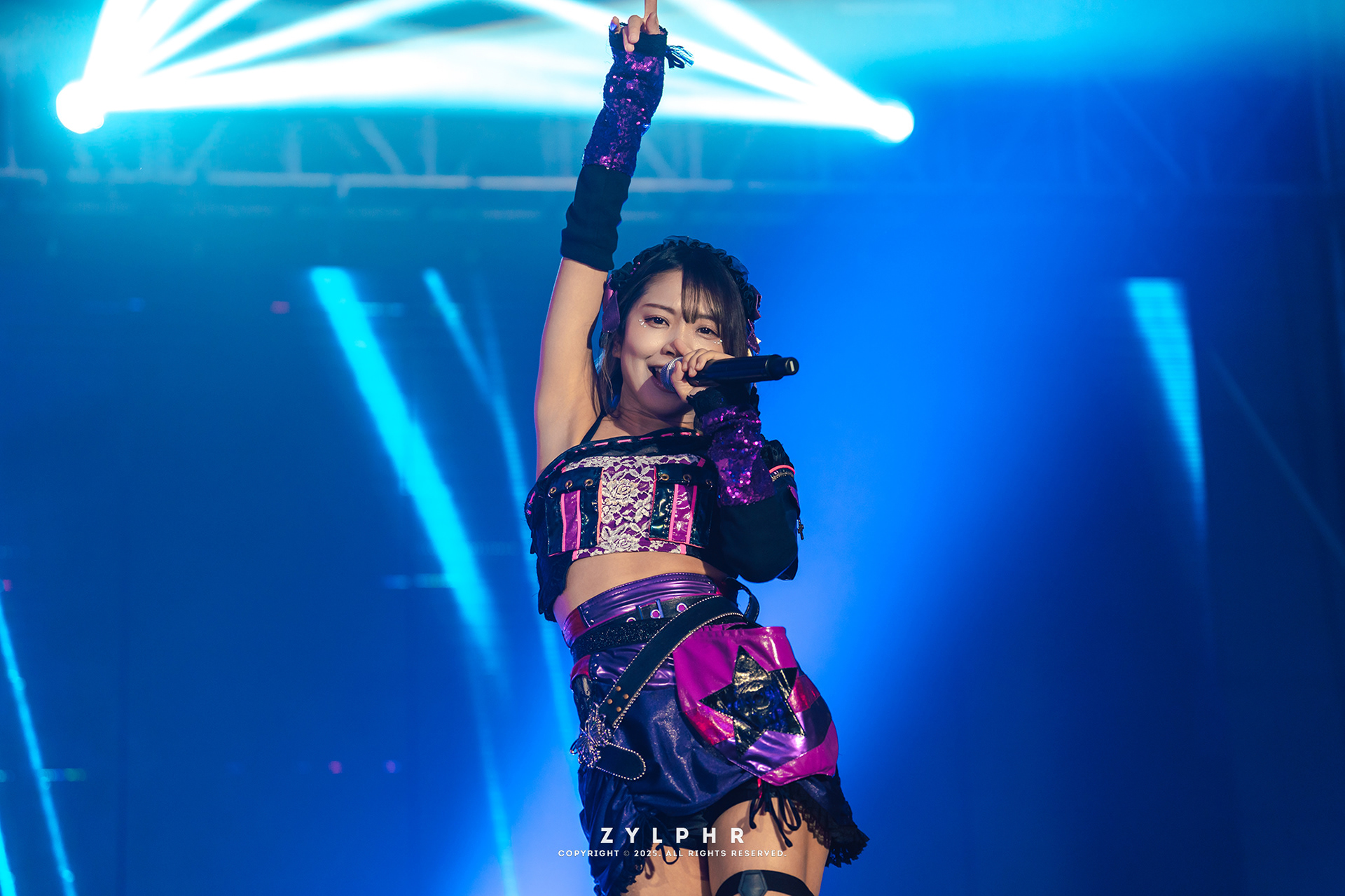 Kamen Joshi Moa
