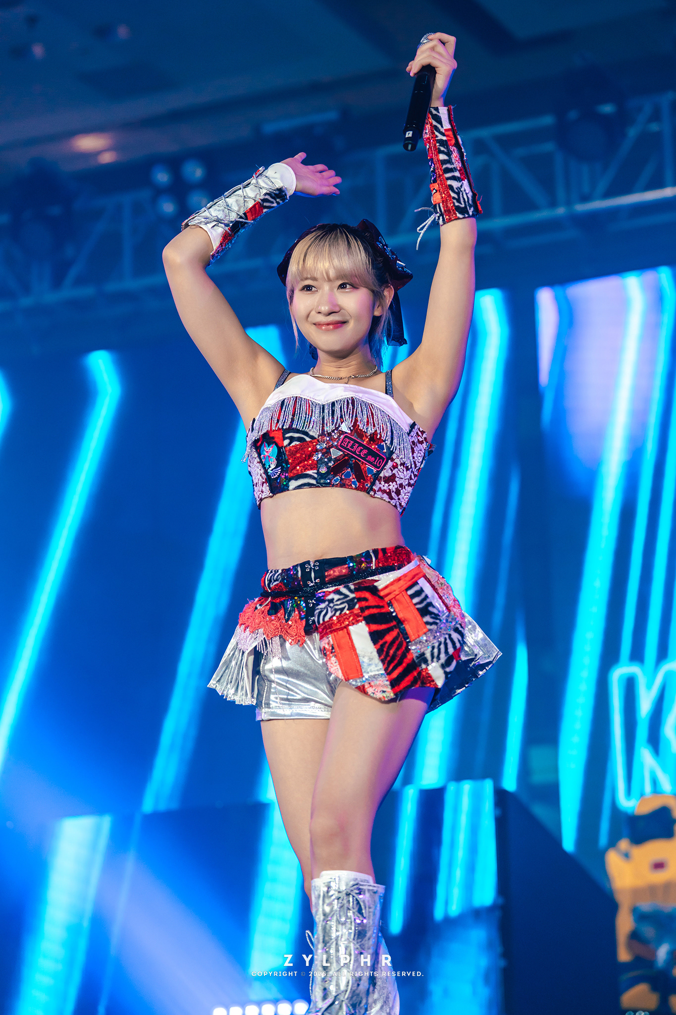 Kamen Joshi Mao