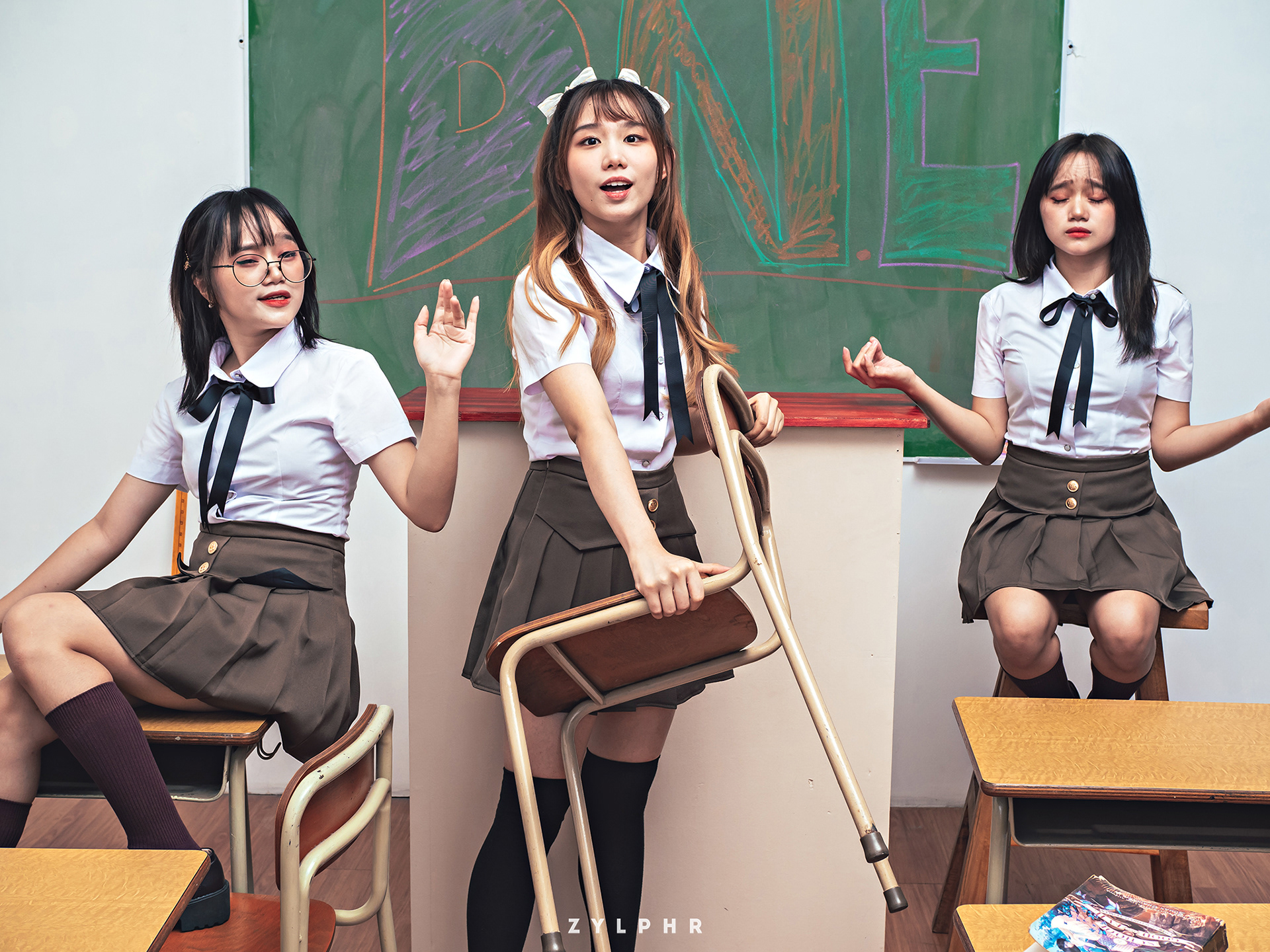 DNE Shaina, Shaira & Faith