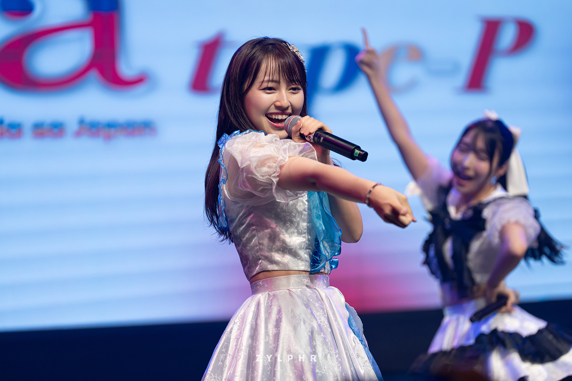 Dela Satomi