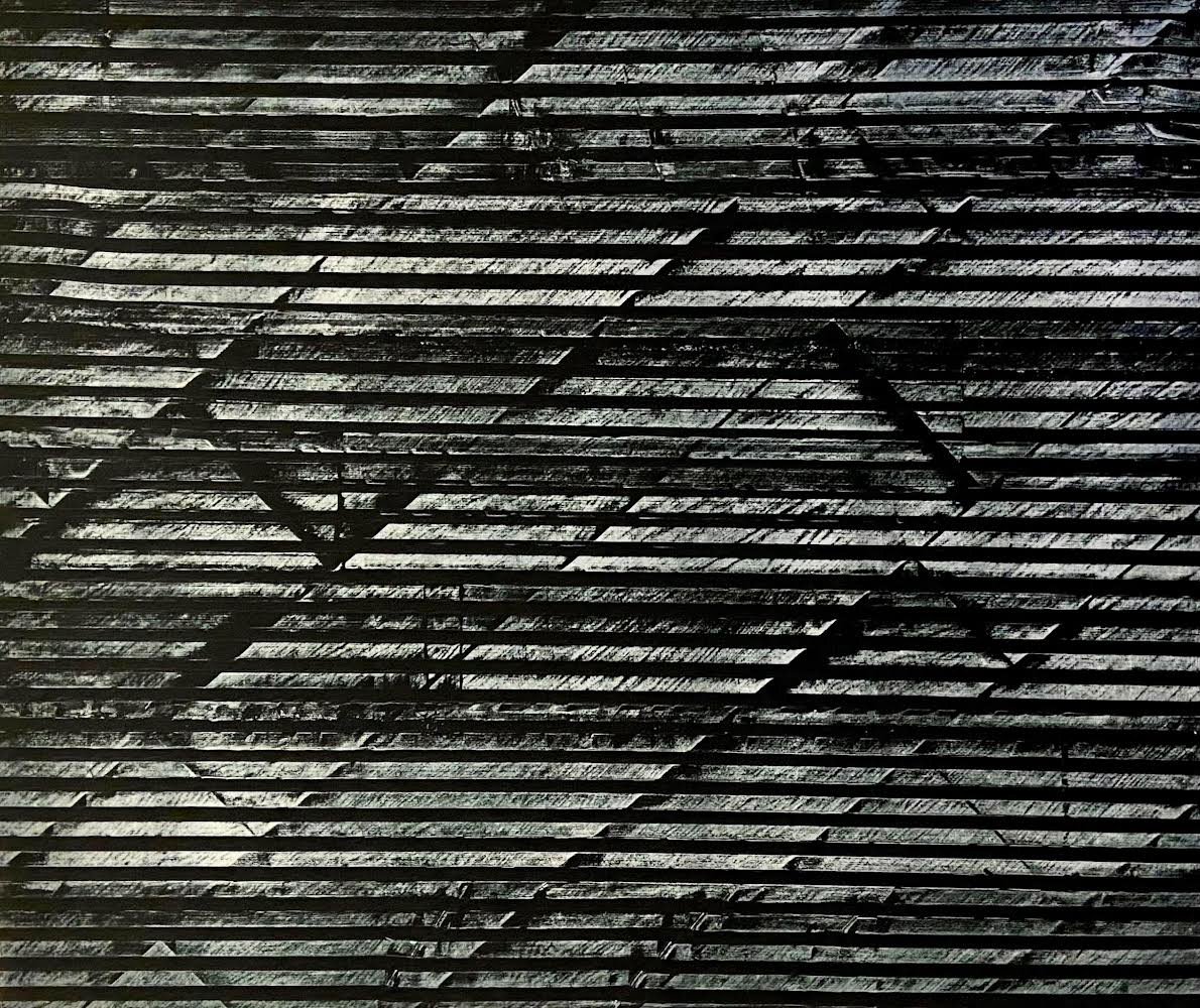 Pittura acrilica su tela rappresentante motivi geometrici e frottage di Geometrie Imperfette presentate alla mostra Officina Fluviale al MuVi di Viadana Mantovana con l'accademia di Brera - Simone Bertuzzi