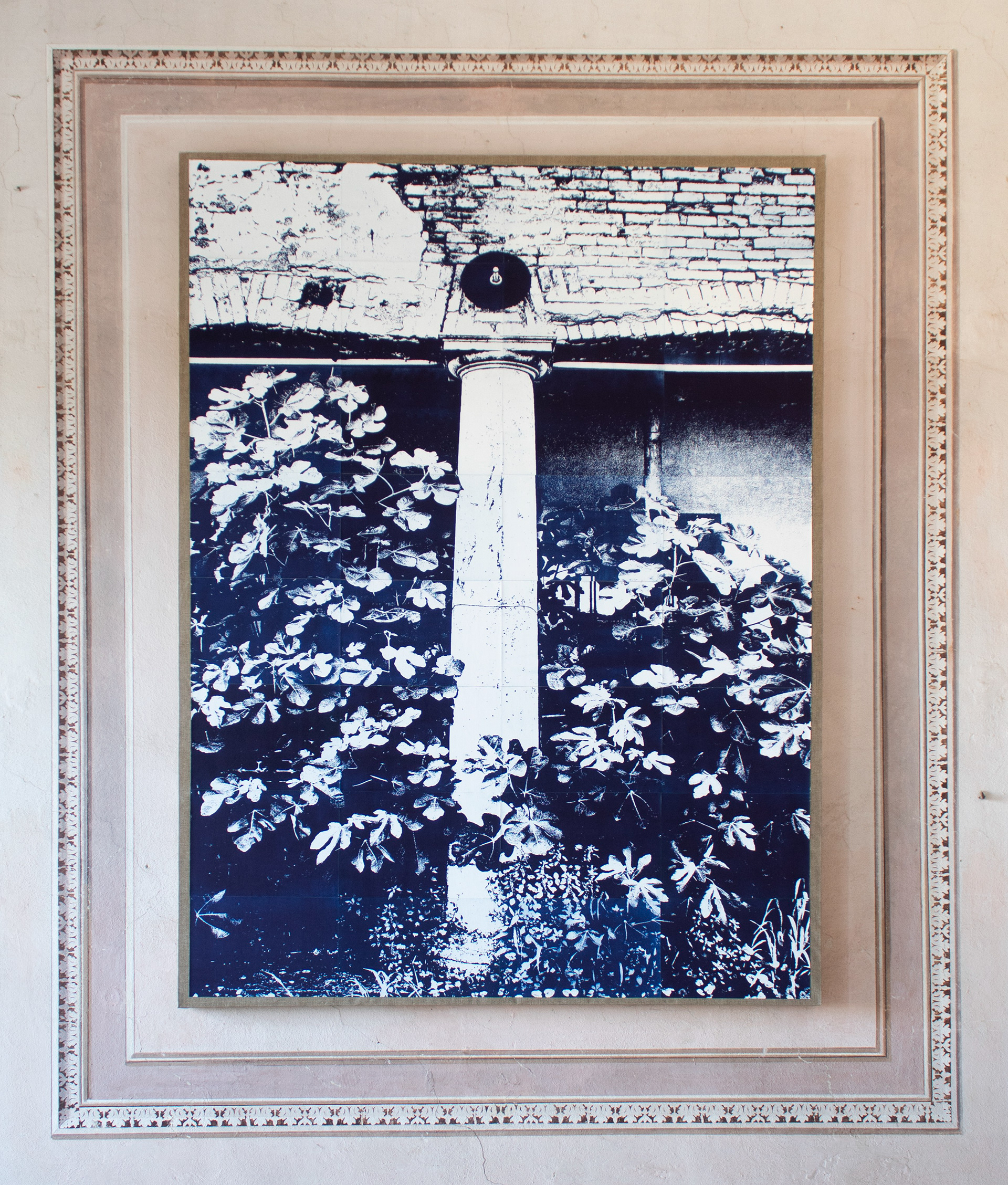 Stampa su carta foderata su tela ‘Composizione del Casino dei Boschi’ in tonalità blu – Simone Bertuzzi