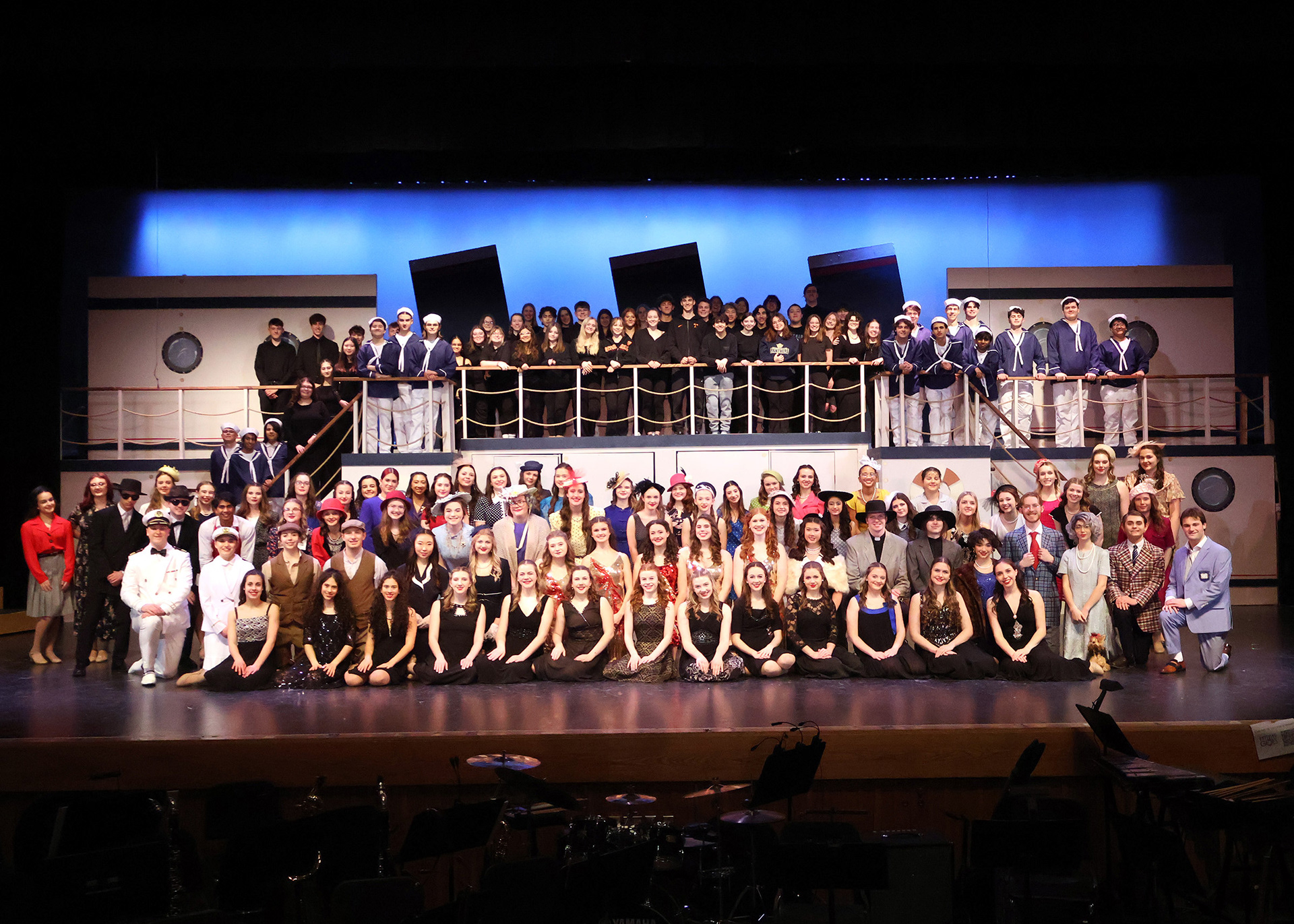 Cast, crew, and orchestra photo of Franklin Regionals 2025 musical, "Anything Goes."